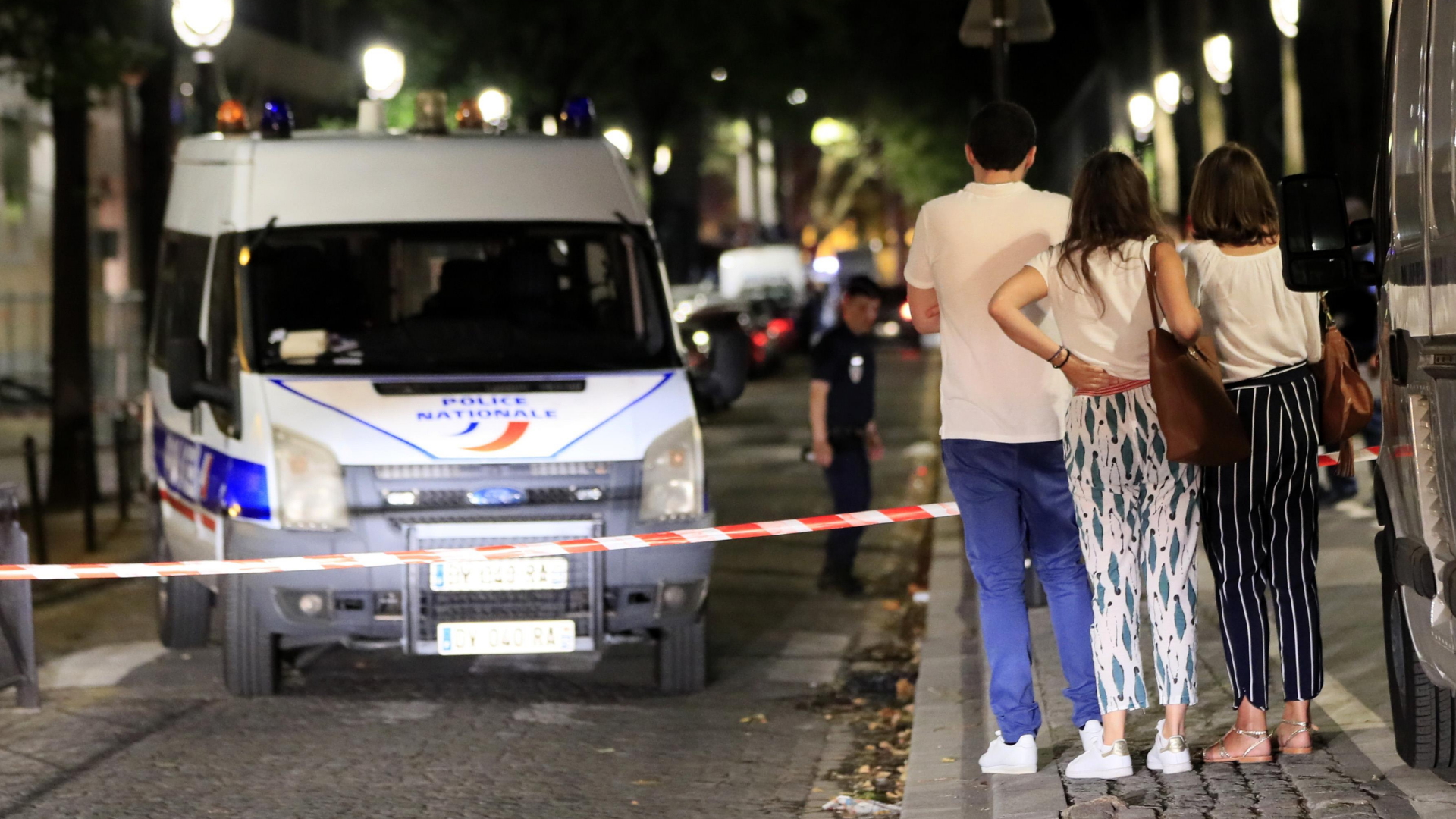 Tatort der Messerattacke in Paris | Bildquelle: REUTERS