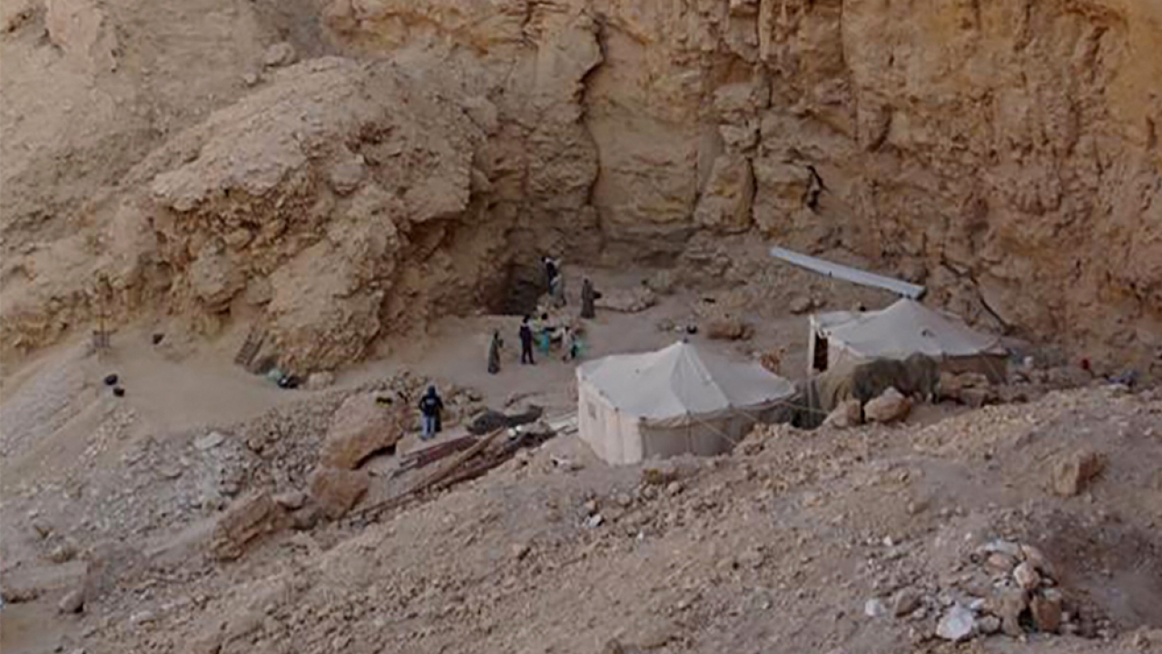 Die Ausgrabungsstätte in Luxor, an der britische und ägyptische Archäologen arbeiten. | AfP/Altertumsbehärde Ägypten