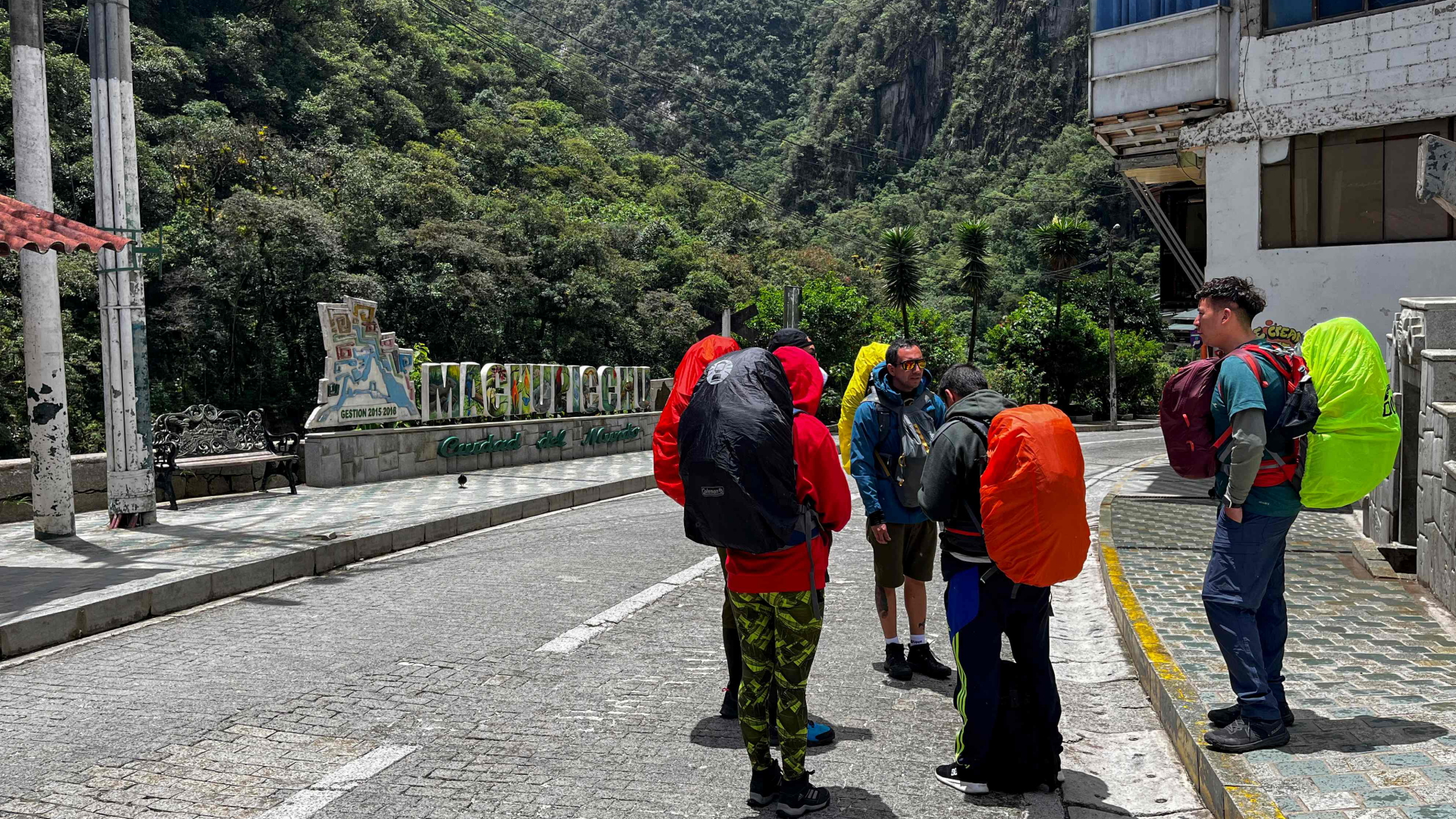 Proteste in Peru: Mehr als 400 Touristen aus Machu Picchu evakuiert
