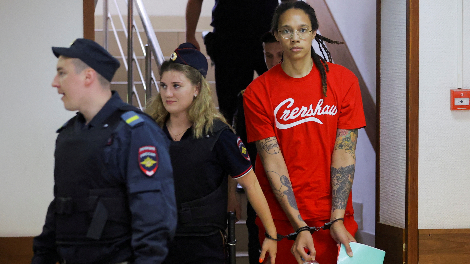 Die US-Basketballspielerin Brittney Griner vor einer Gerichtsverhandlung in Chimki | REUTERS