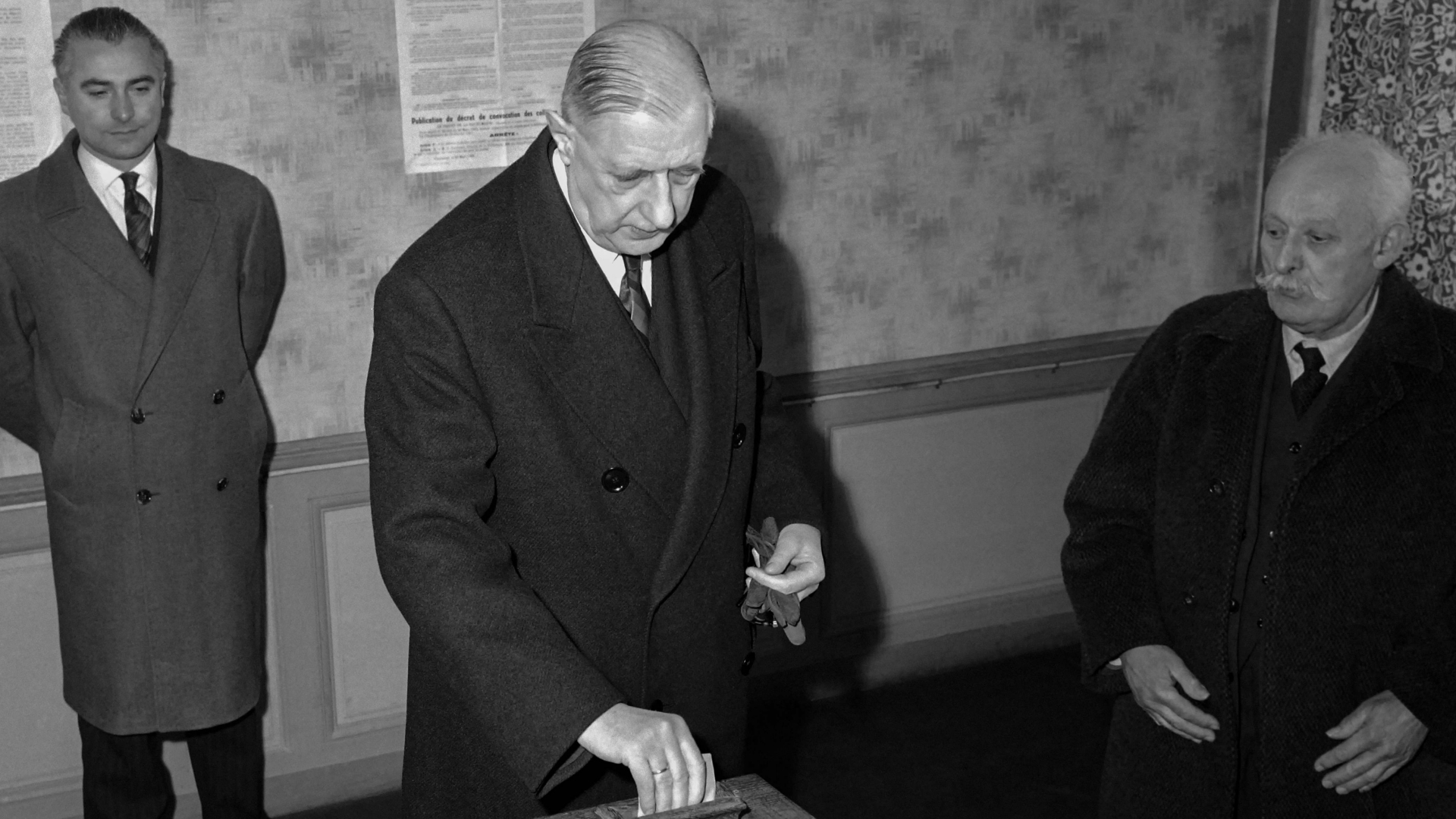 Frankreichs Präsident de Gaulle 1962 beim Referendum über die Direktwahl des Präsidenten | AFP