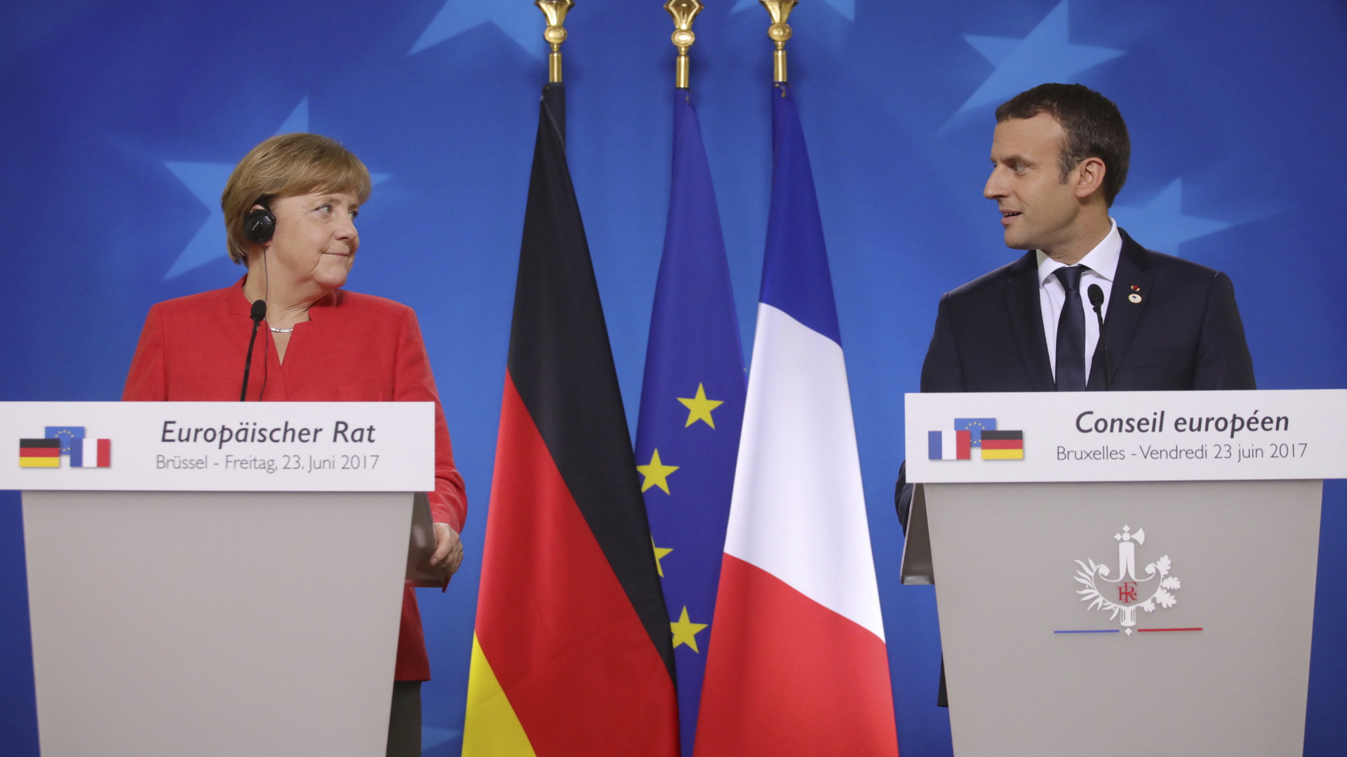 Kanzlerin Merkel und Frankreichs Präsident Macron | AP