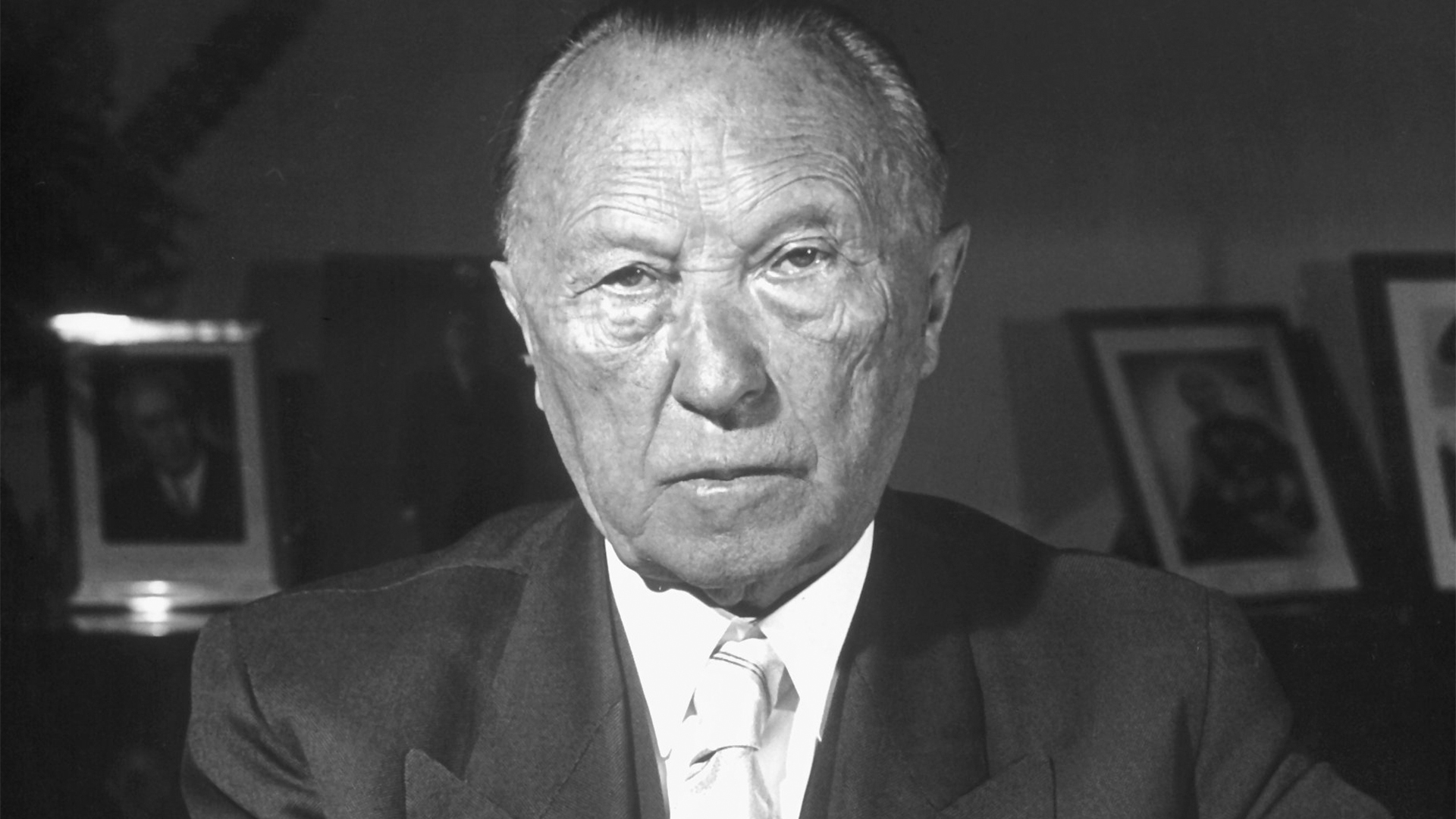 Konrad Adenauer | Bildquelle: picture alliance / dpa