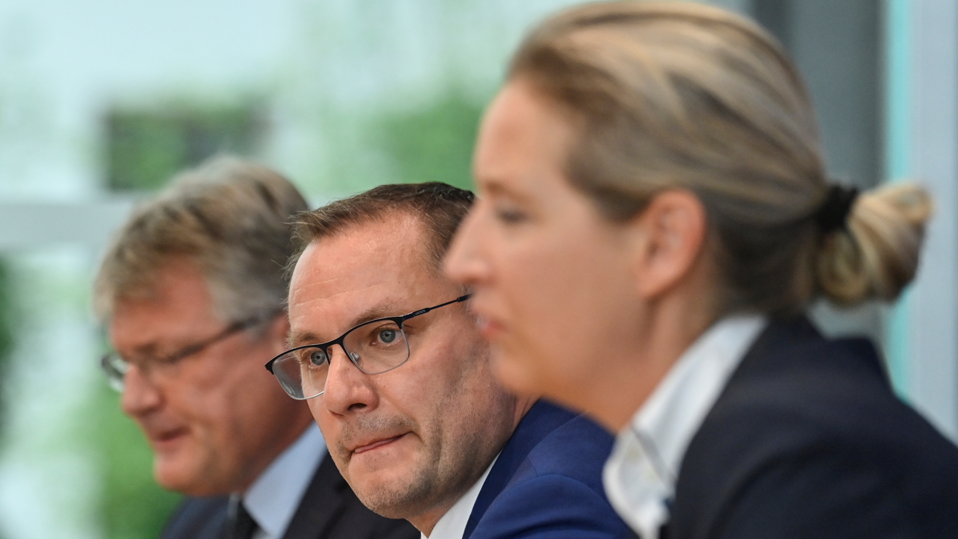 AfD-Parteichef Jörg Meuthen und die Soitzenkandidaten Tino Chrupalla und Alice Weidel  | REUTERS