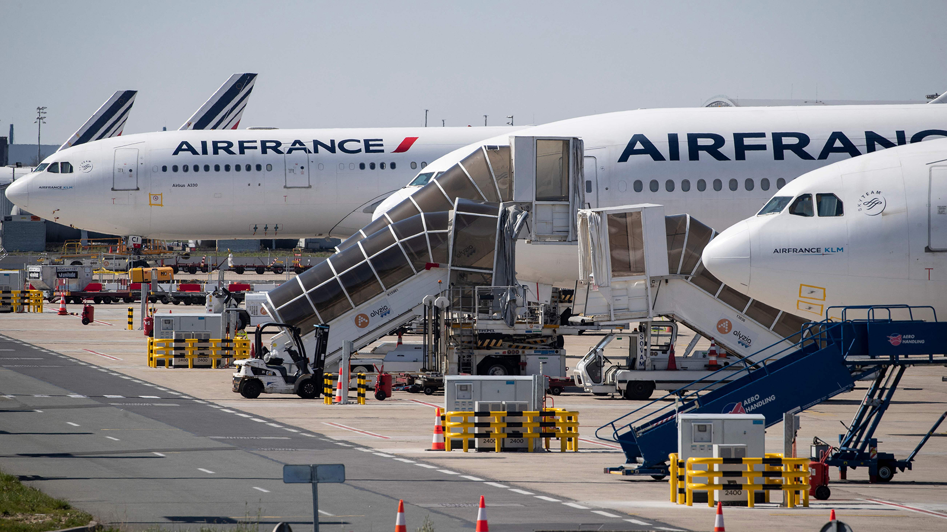 Fluglotsenstreik in Frankreich: Zahlreiche Flüge fallen aus