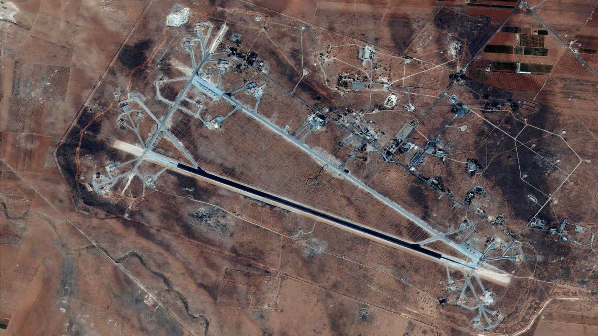 Satellitenaufnahme des Flughafens al-Shayrat (Archivbild Oktober 2016) | dpa
