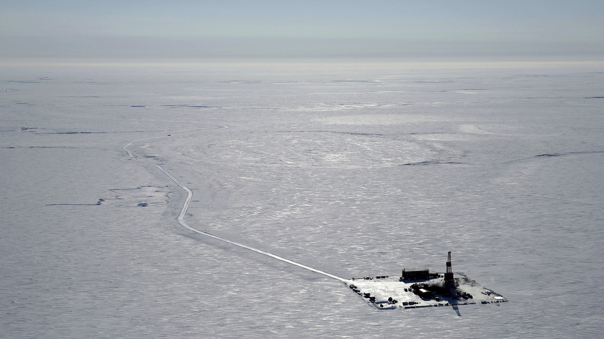 US: Biden allows new oil fields in Alaska