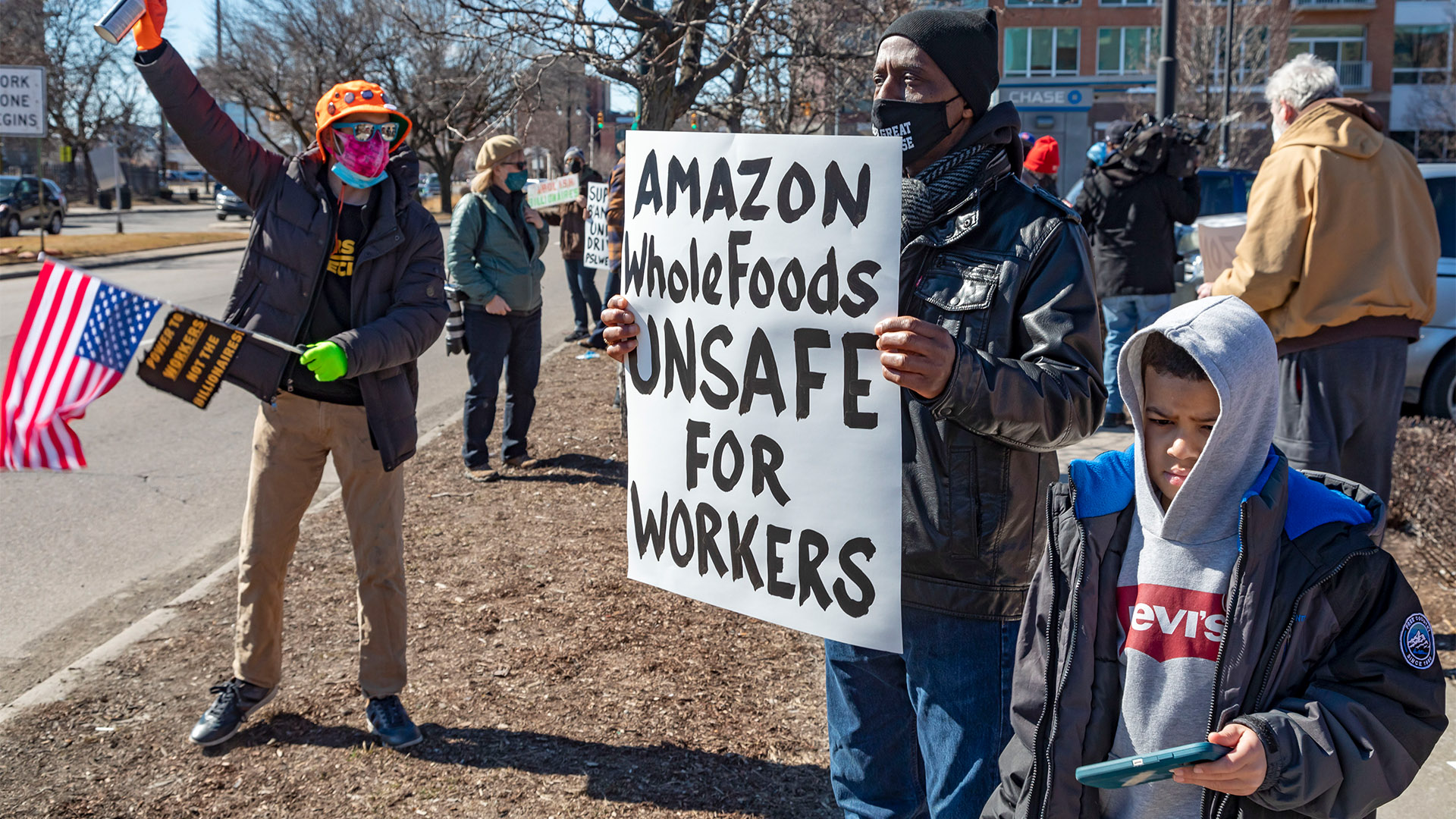 Demonstranten für Mitarbeiter von Amazon | picture alliance / ZUMAPRESS.com