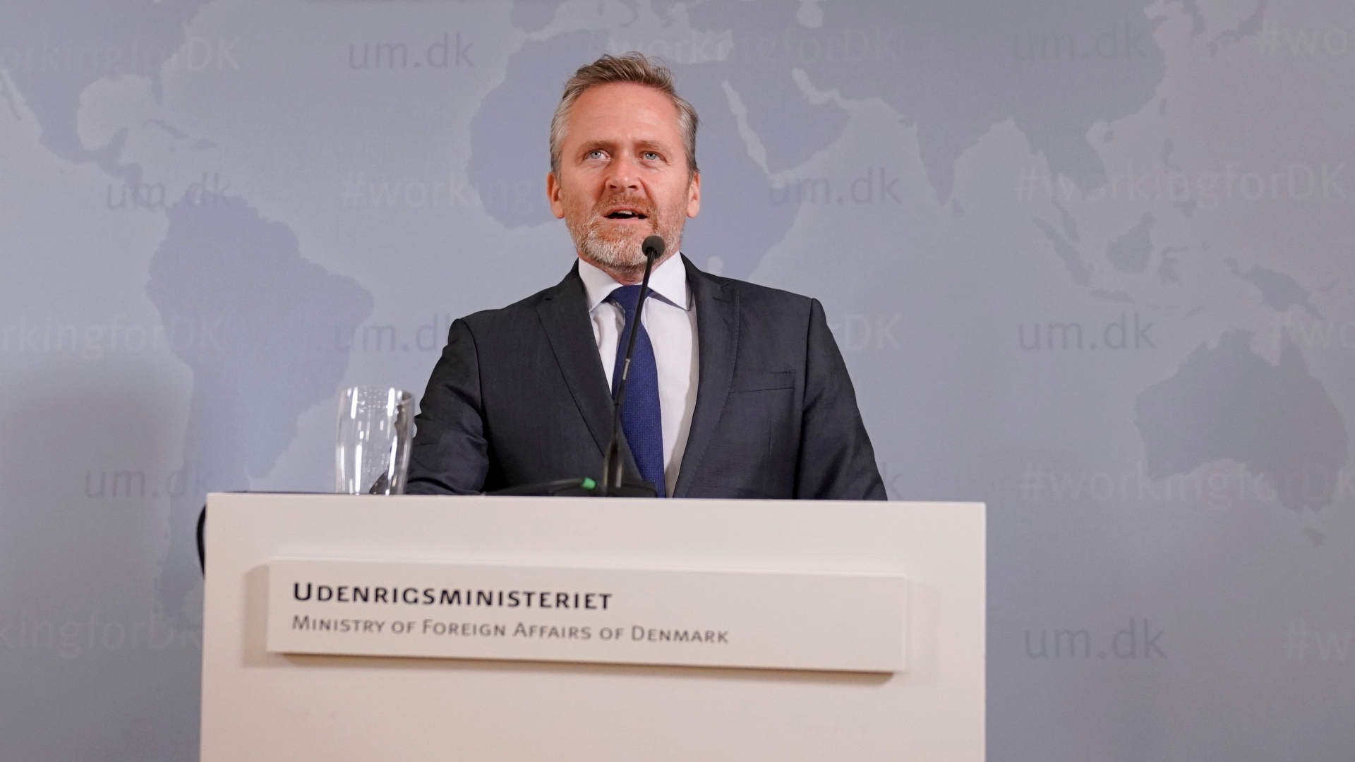 Der dänische Außenminister Anders Samuelsen bei einer Pressekonferenz zu den Terrorvorwürfen gegen den Iran. | Bildquelle: REUTERS