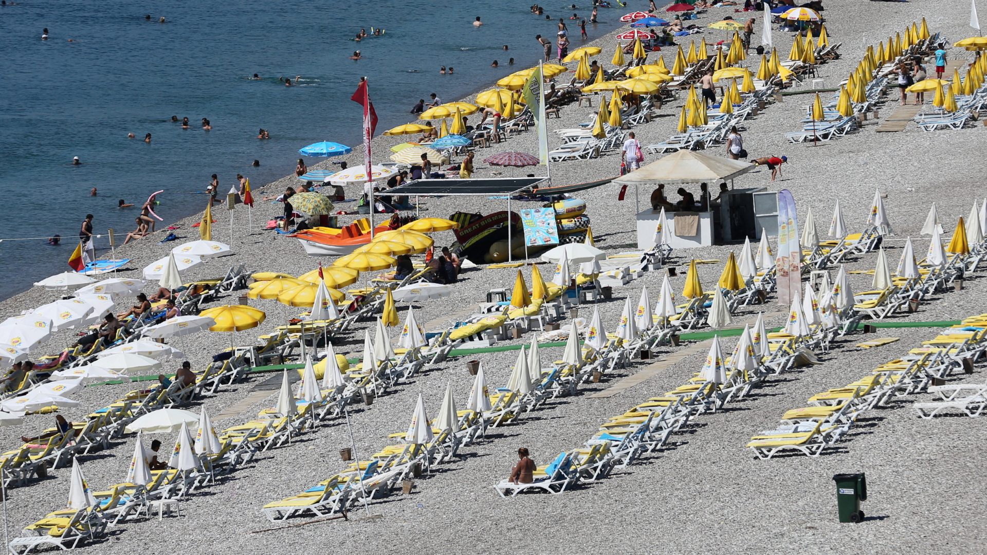 Leerer Strand in Antalya | REUTERS
