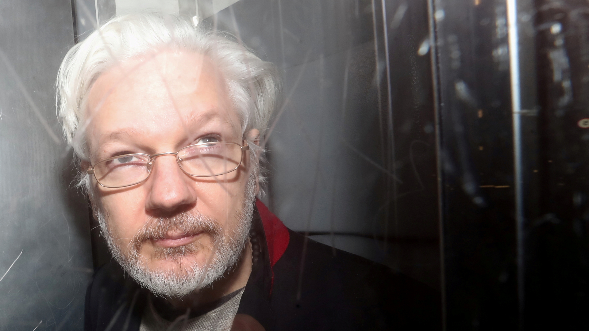 Julian Assange verlässt den Westminster Magistrates Court in London | REUTERS