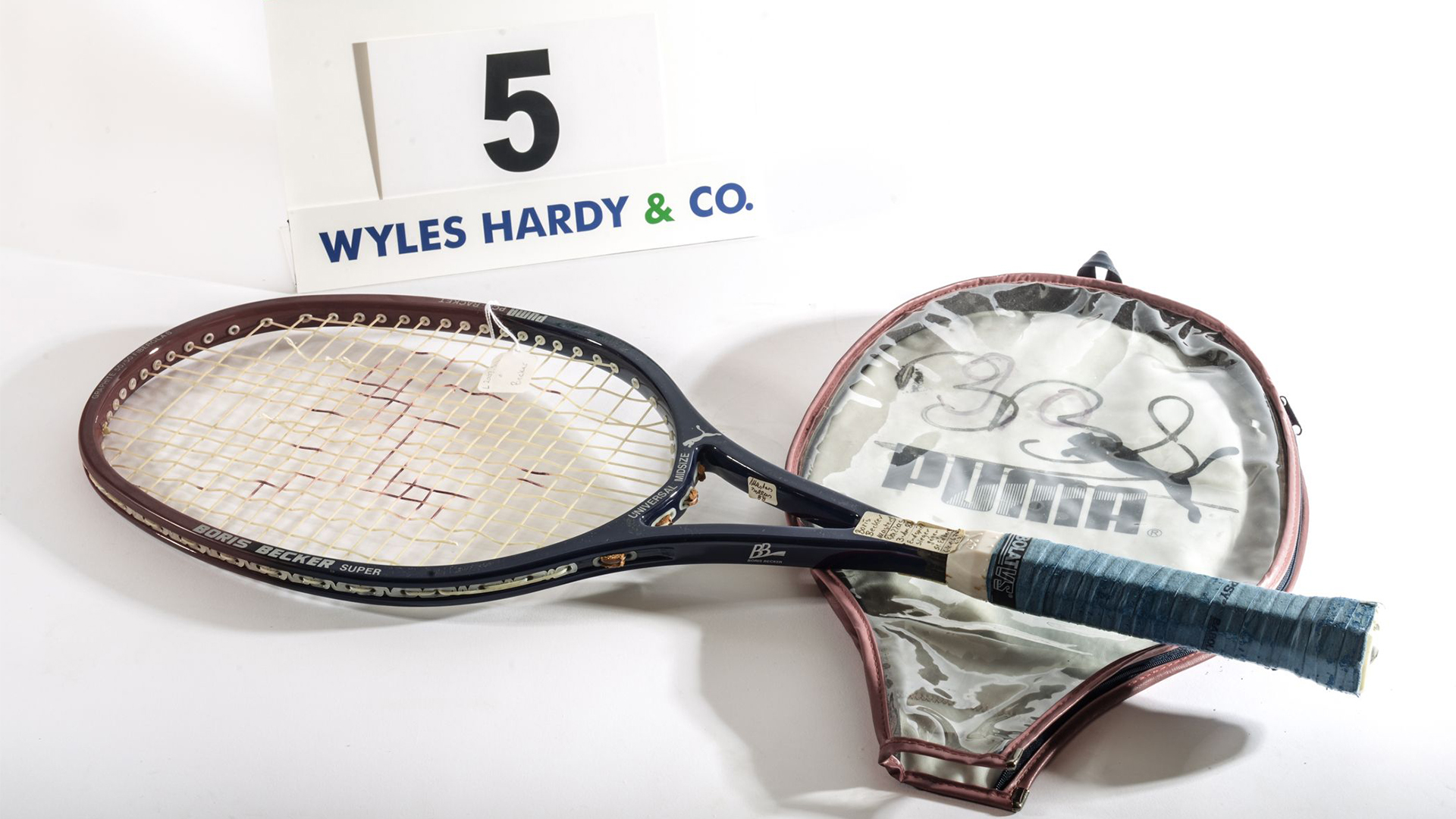 Tennisschläger von Boris Becker | WYLES HARDY CO HANDOUT/EPA-EFE/R