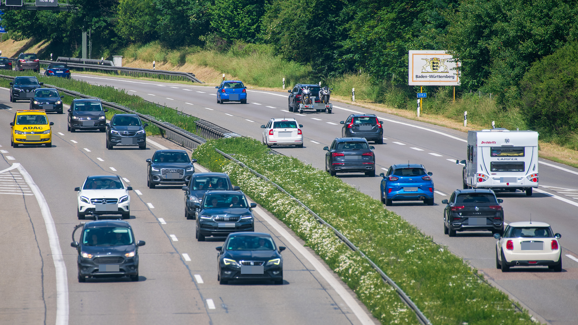 Tempo auf Autobahnen: Trotz teurem Sprit gibt Deutschland Gas