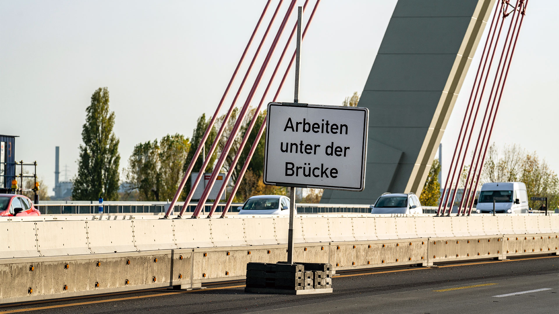 Sanierungsarbeiten, Fleher Brücke, A46 | picture alliance / Jochen Tack