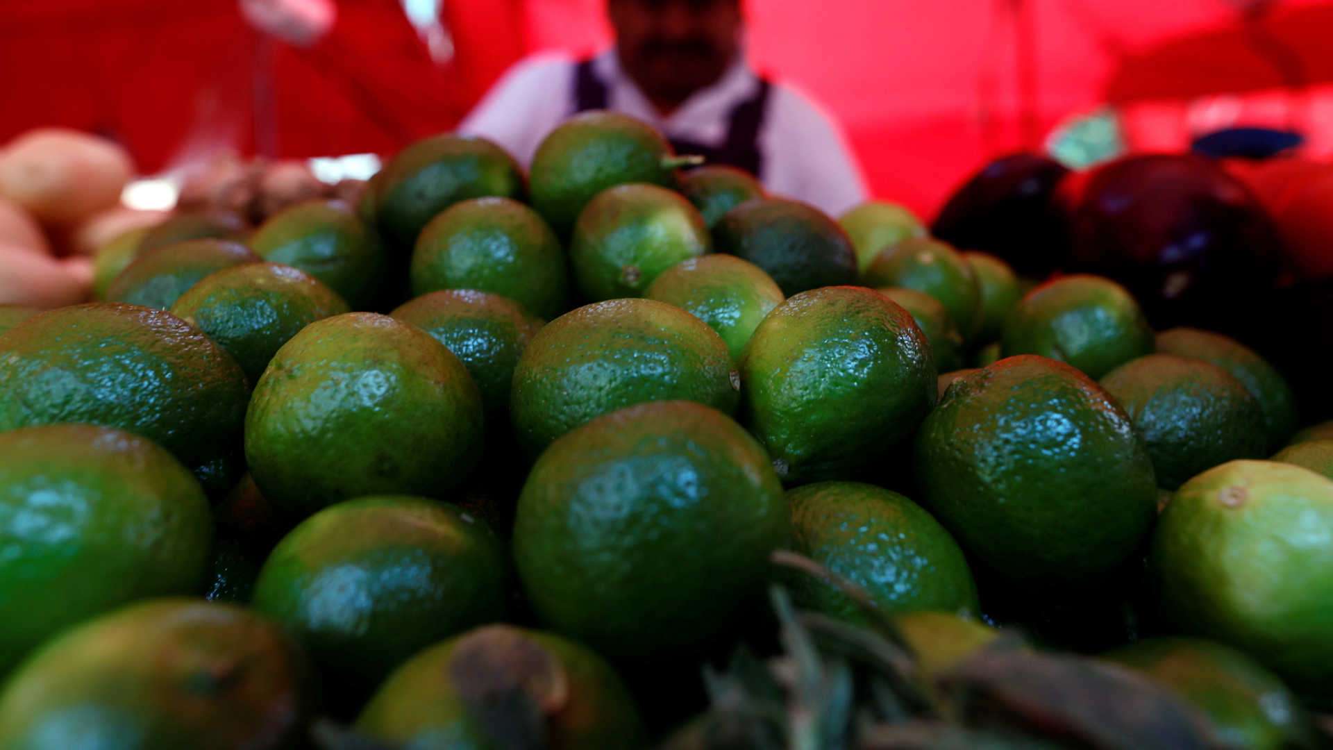 Zu den beliebten landwirtschaftlichen Gütern aus Mexiko zählen Avocados. | REUTERS