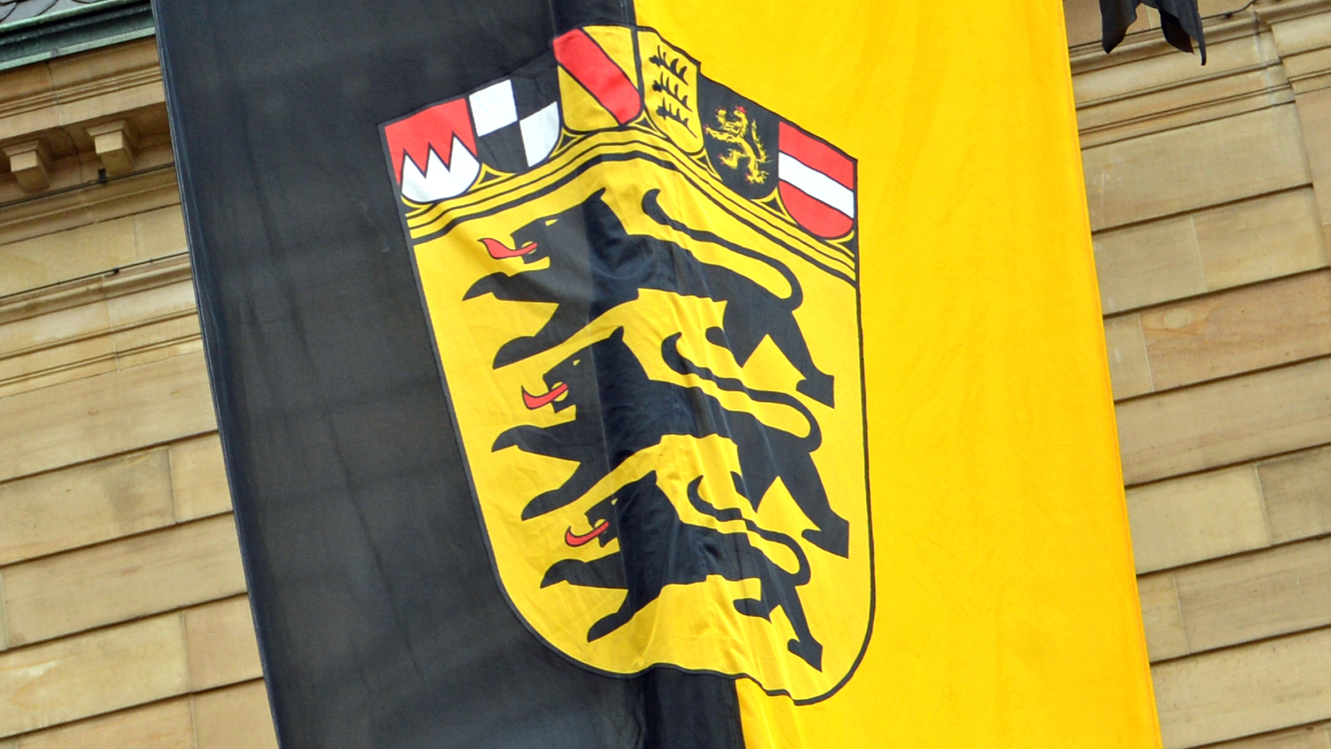 Fahne des Bundeslandes Baden-Württemberg | picture alliance / dpa
