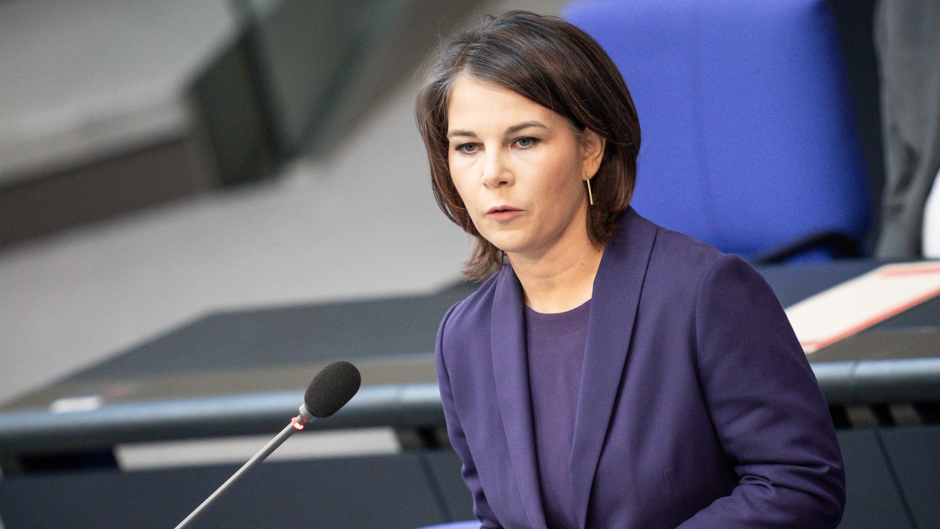 Annalena Baerbock spricht im Bundestag | dpa