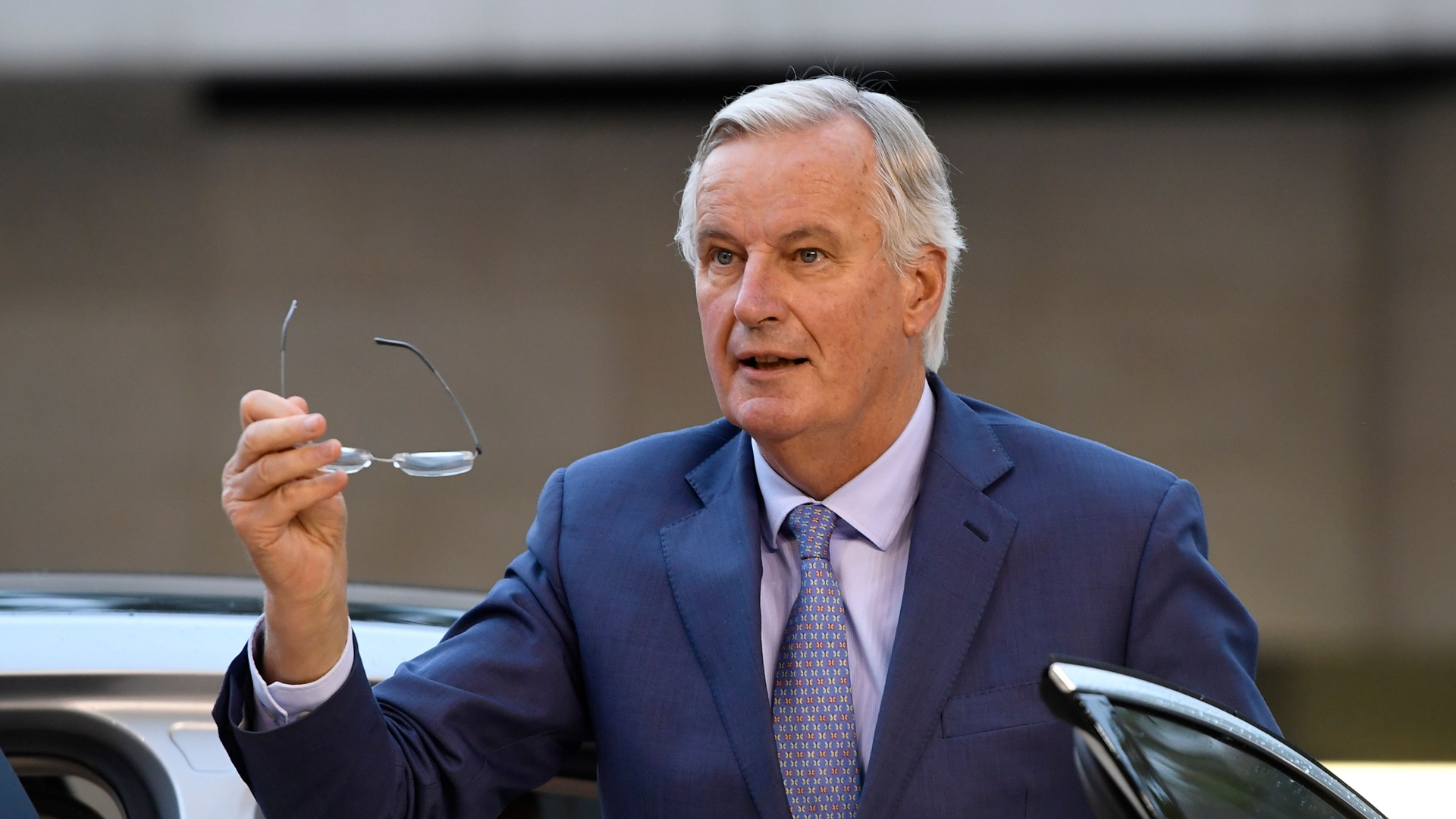 Der Chefunterhändler der EU für den Brexit, Michel Barnier, trifft zu einem Treffen in Luxemburg ein.