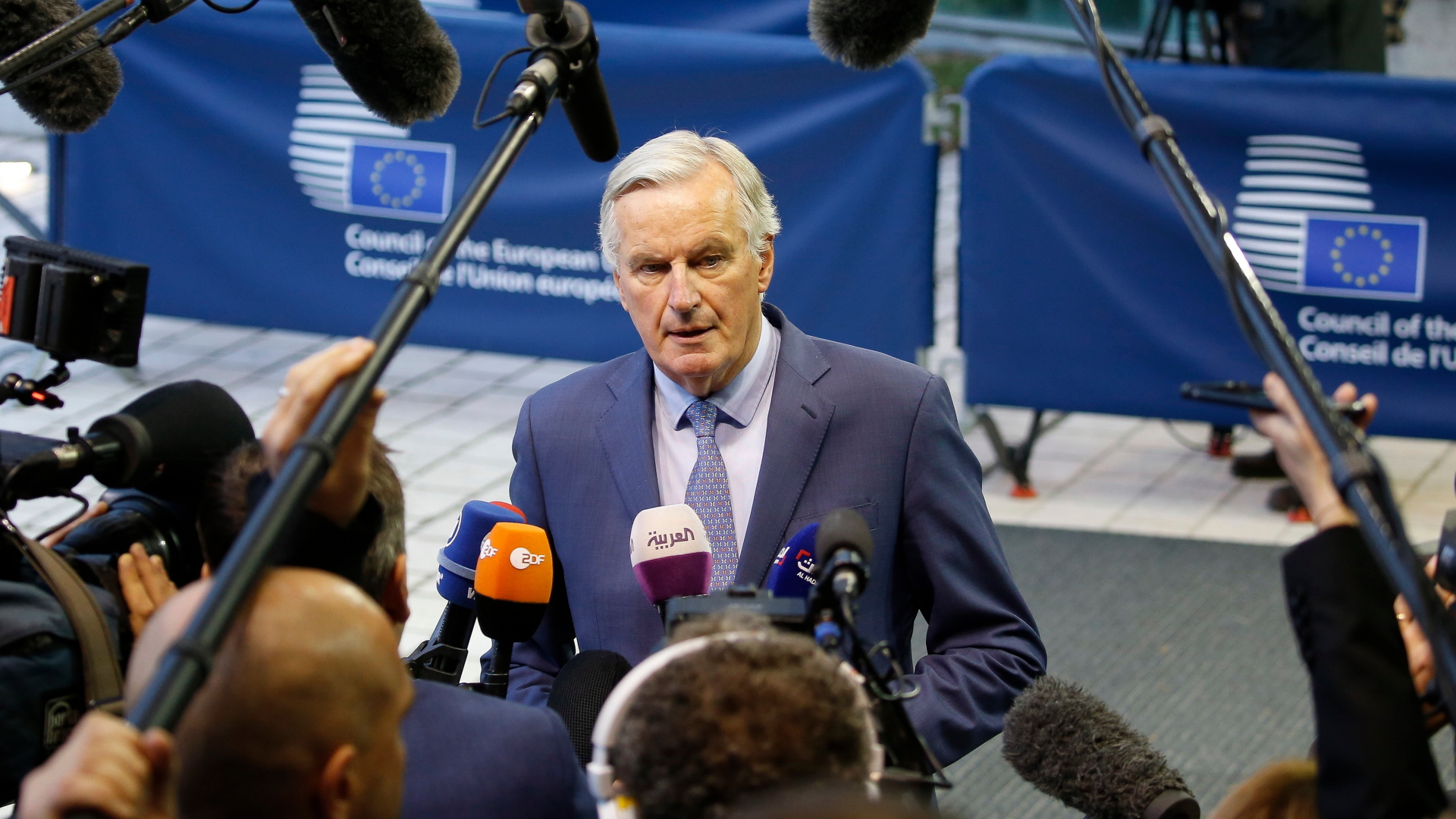 Der Chefunterhändler der EU für den Brexit, Michel Barnier, trifft zu einem Treffen in Luxemburg ein. | JULIEN WARNAND/EPA-EFE/REX