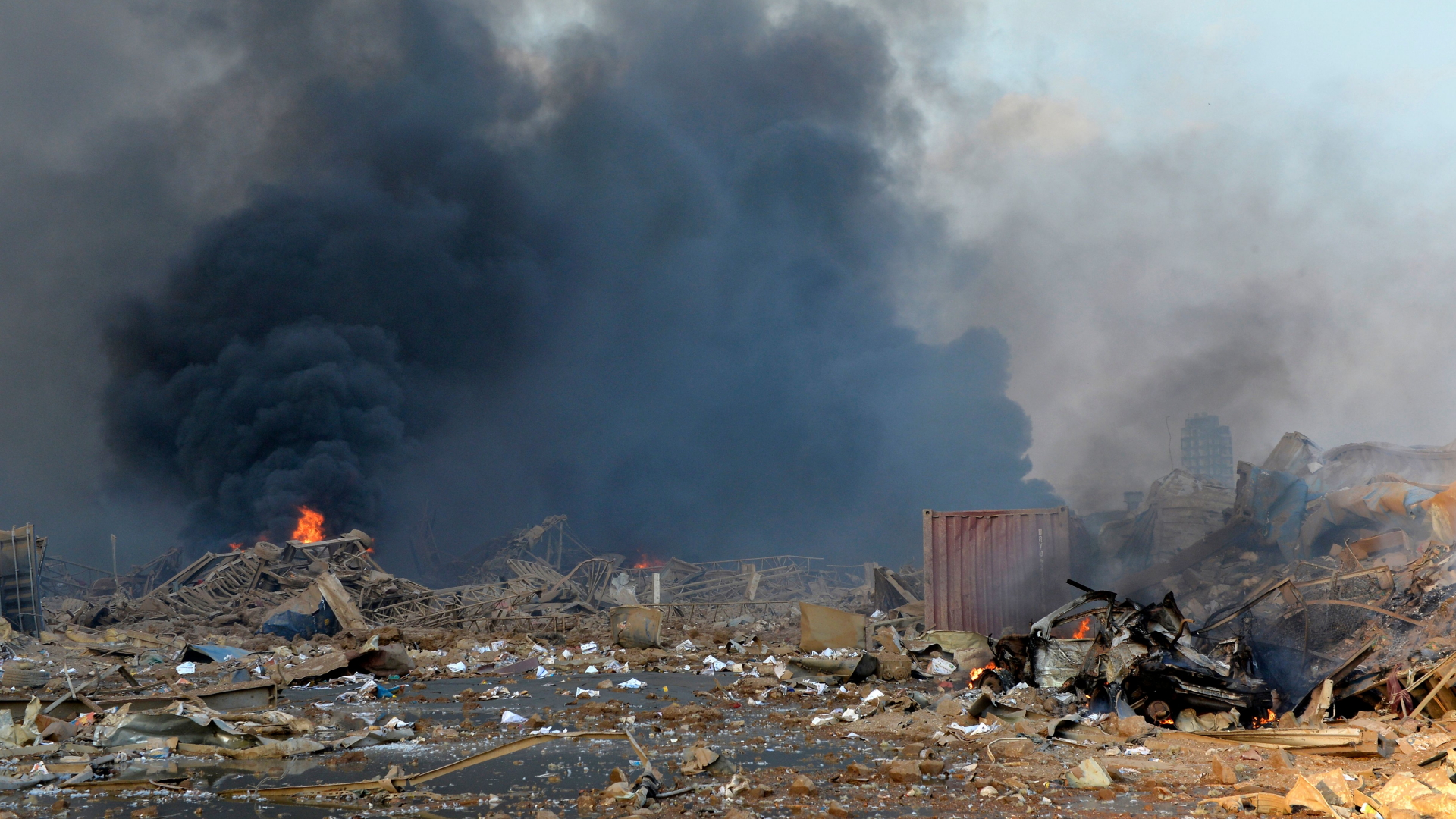 Der Hafen von Beirut ist nach dem Unglück komplett verwüstet. | WAEL HAMZEH/EPA-EFE/Shutterstock