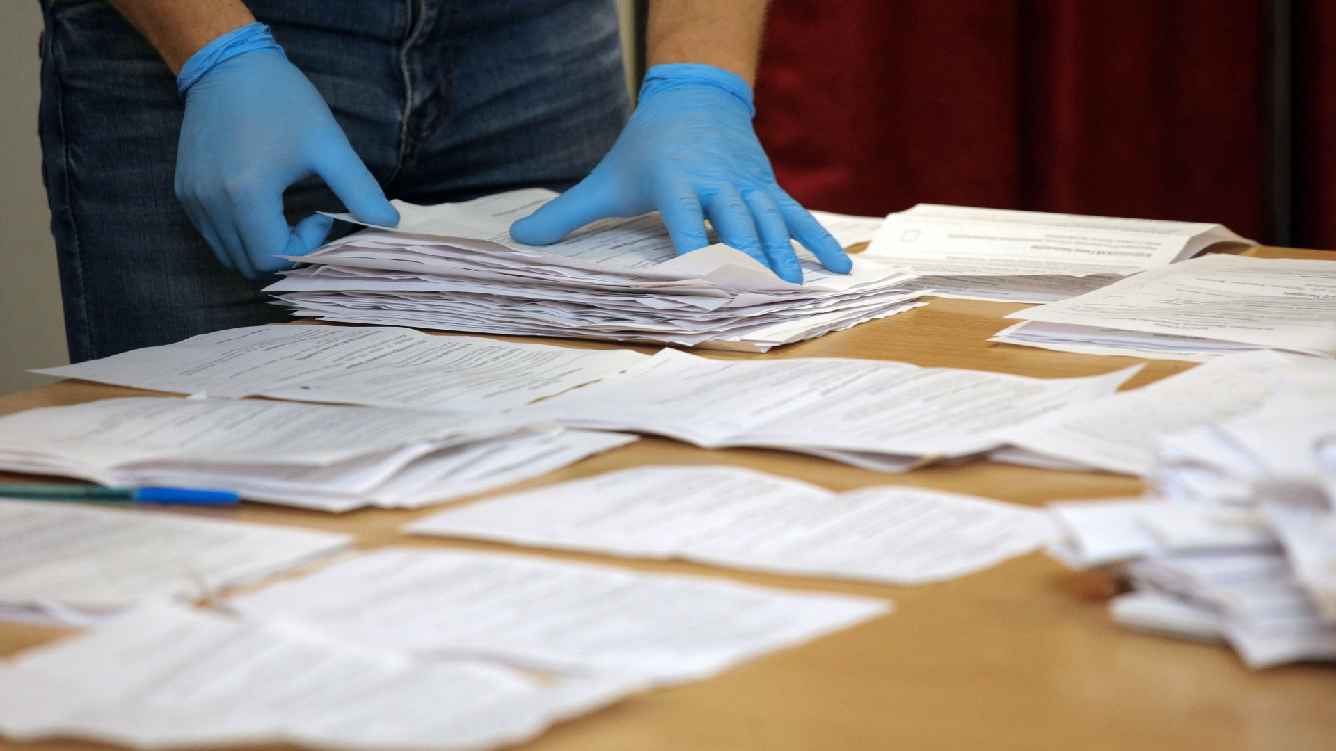 Auszählung von Stimmzetteln in einem Wahllokal | AFP