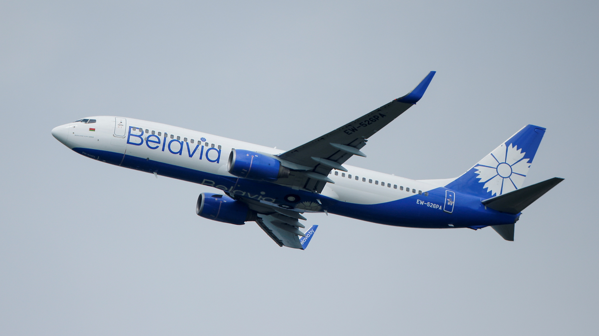 Eine Boeing 737-800 der belarusischen Fluglinie Belavia startet vom Moskauer Flughafen Domodedowo | REUTERS