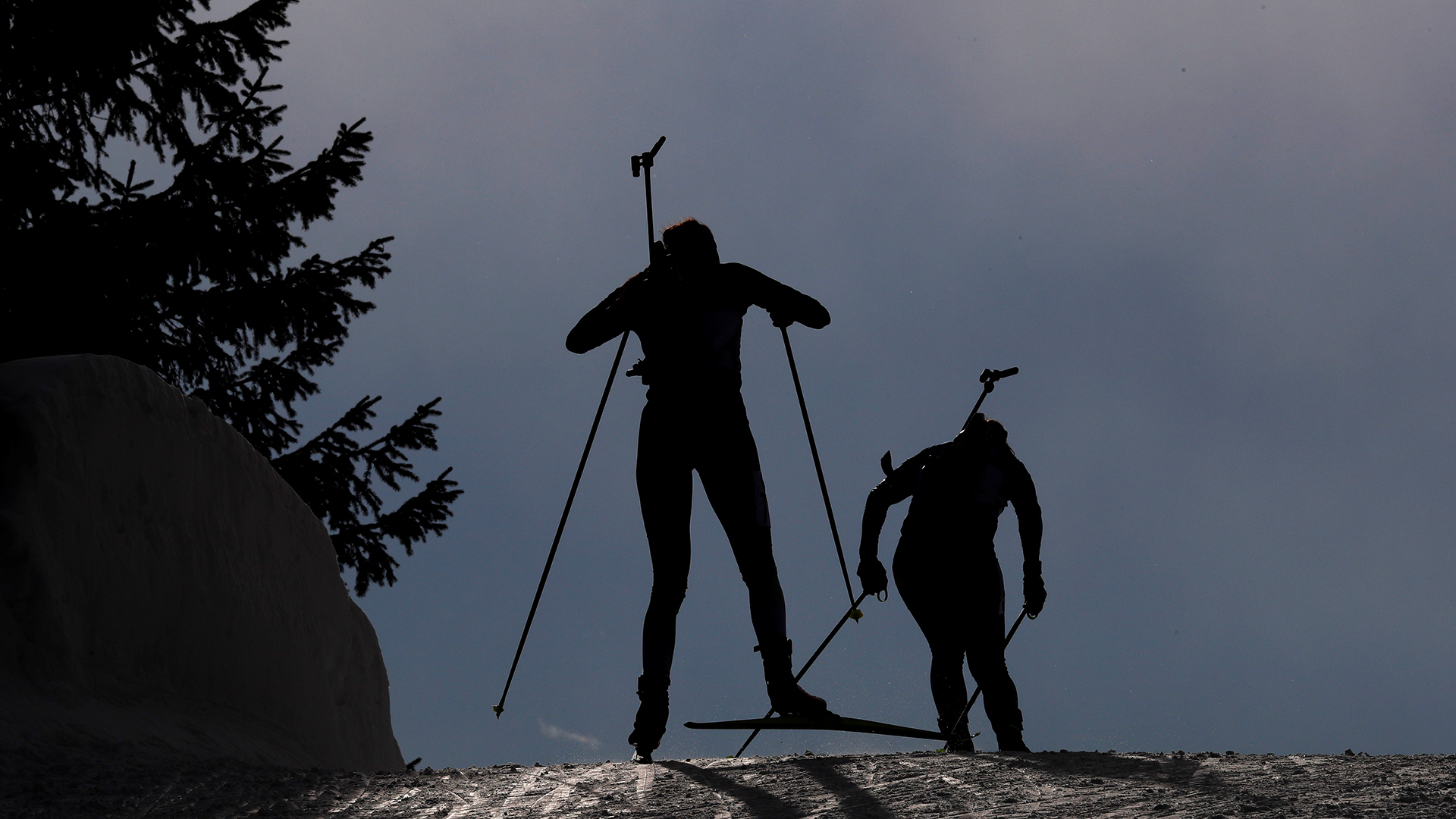 Biathletinnen bei 7,5-Kilometer-Sprint bei der Biathlon-Weltmeisterschaft in Antholz/Südtirol