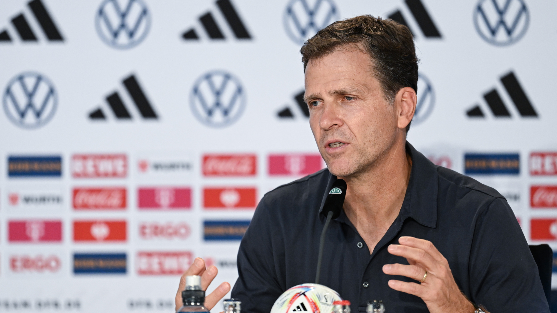 Bierhoff löst nach WM-Debakel Vertrag mit dem DFB auf