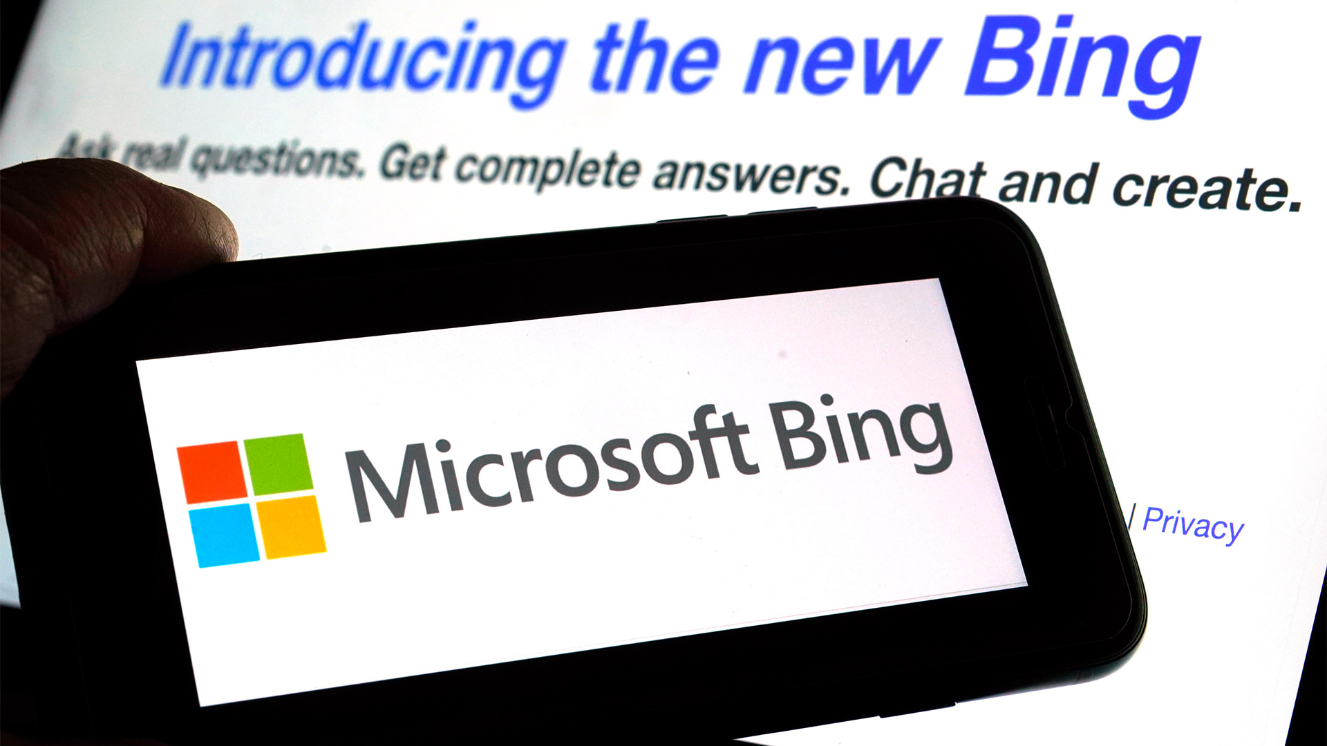Microsoft-baut-Textroboter-ChatGPT-in-Suchmaschine-ein