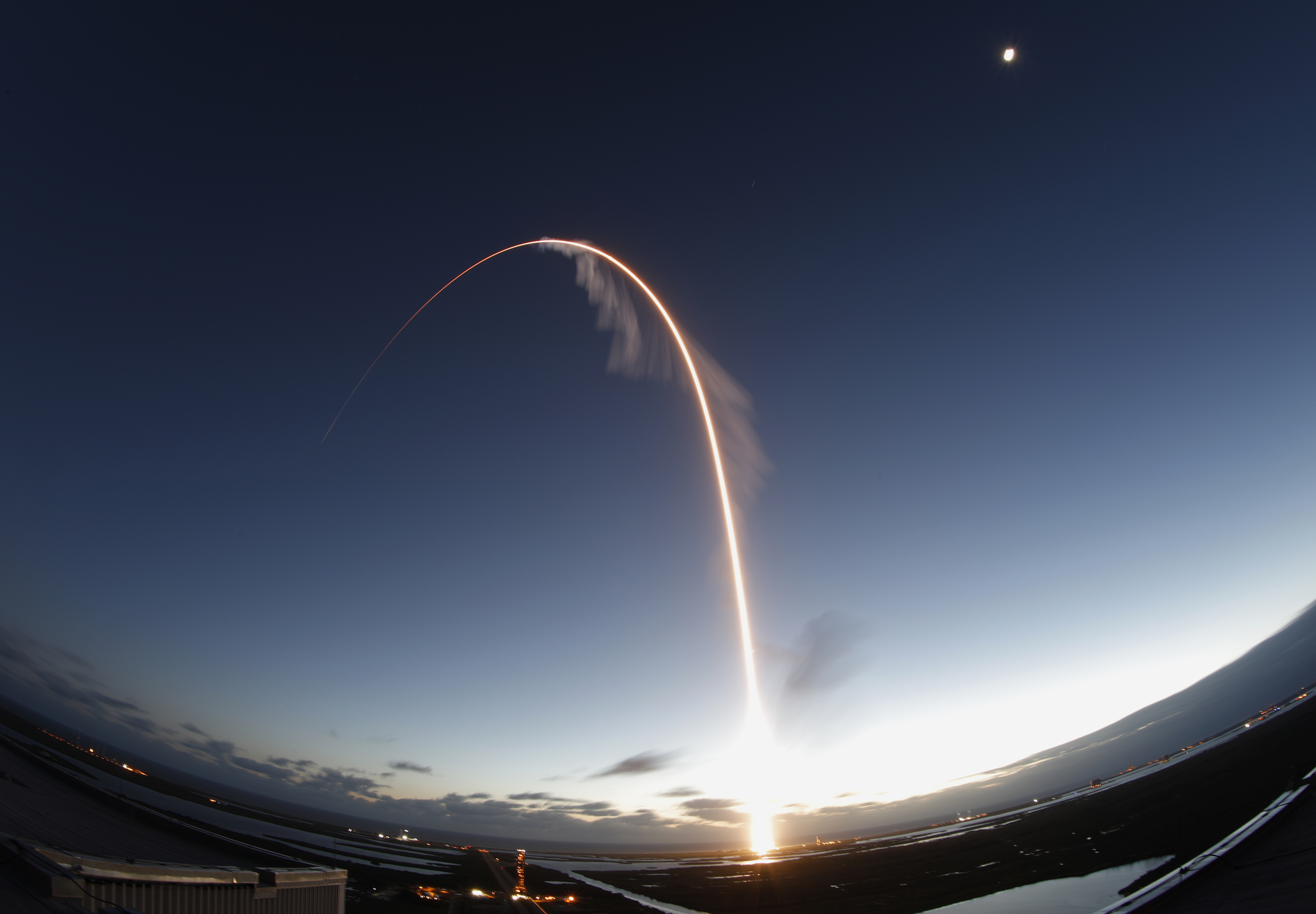 Testflug einer Atlas-5-Rakete mit der Raumkapsel Starliner von Boeing im Dezember 2019 | picture alliance/dpa