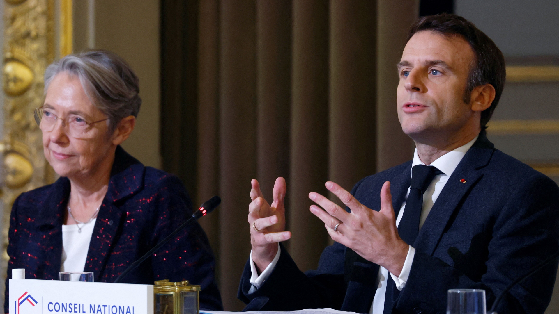 Elisabeth Borne und Emmanuel Macron  | AFP