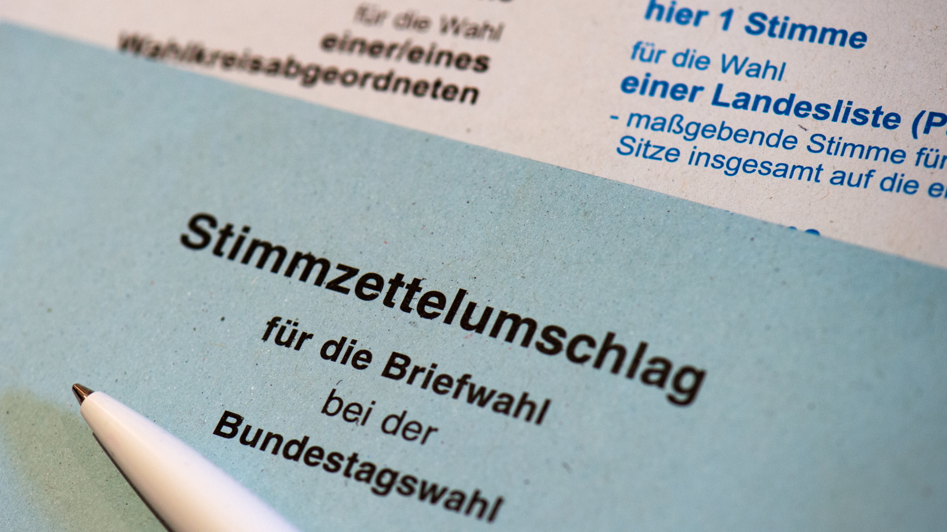 Briefwahl-Unterlagen der Bundestagswahl 2017 | dpa