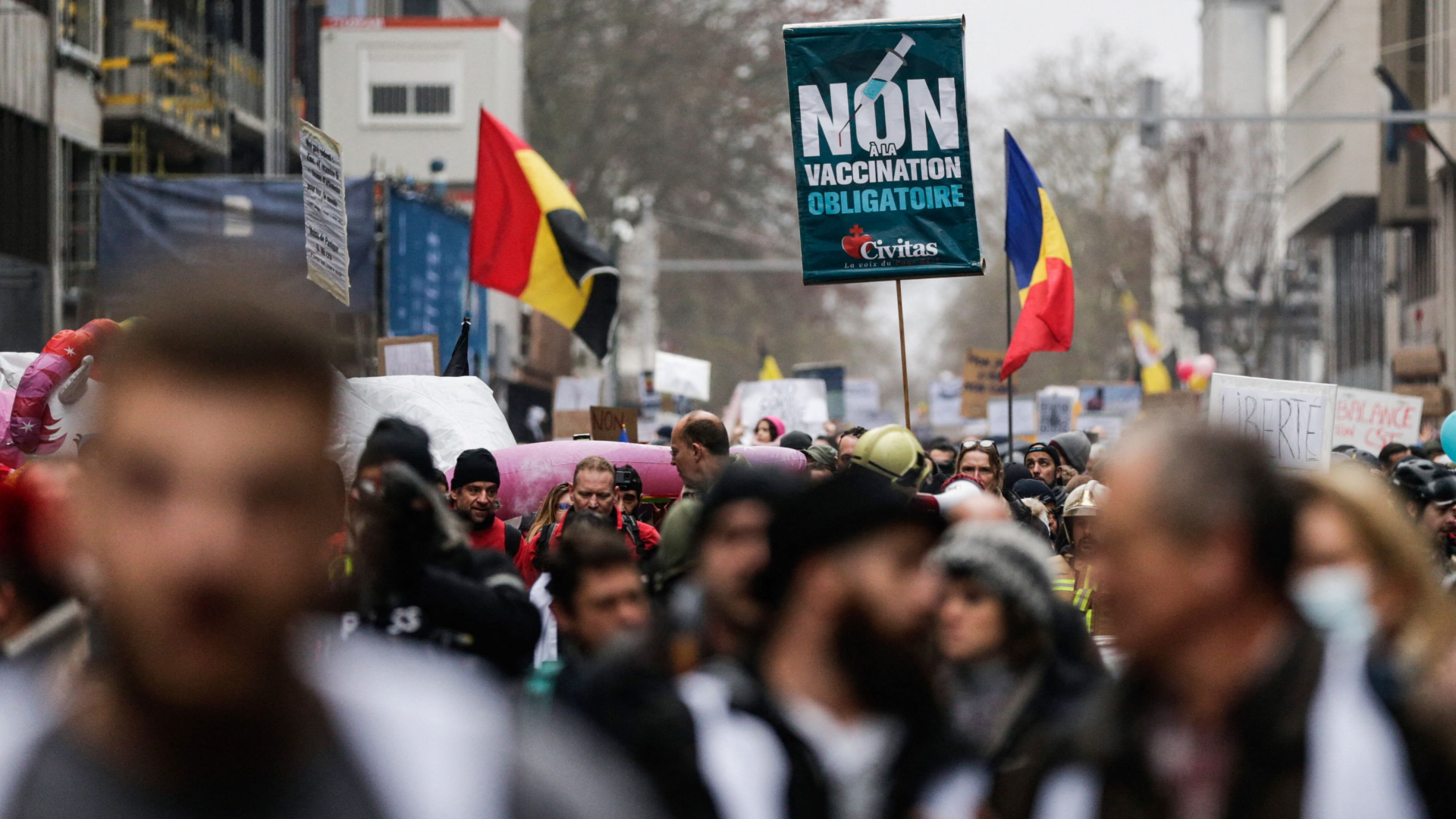 Tausende Menschen protestieren in Brüssel gegen Corona-Maßnahmen | AFP