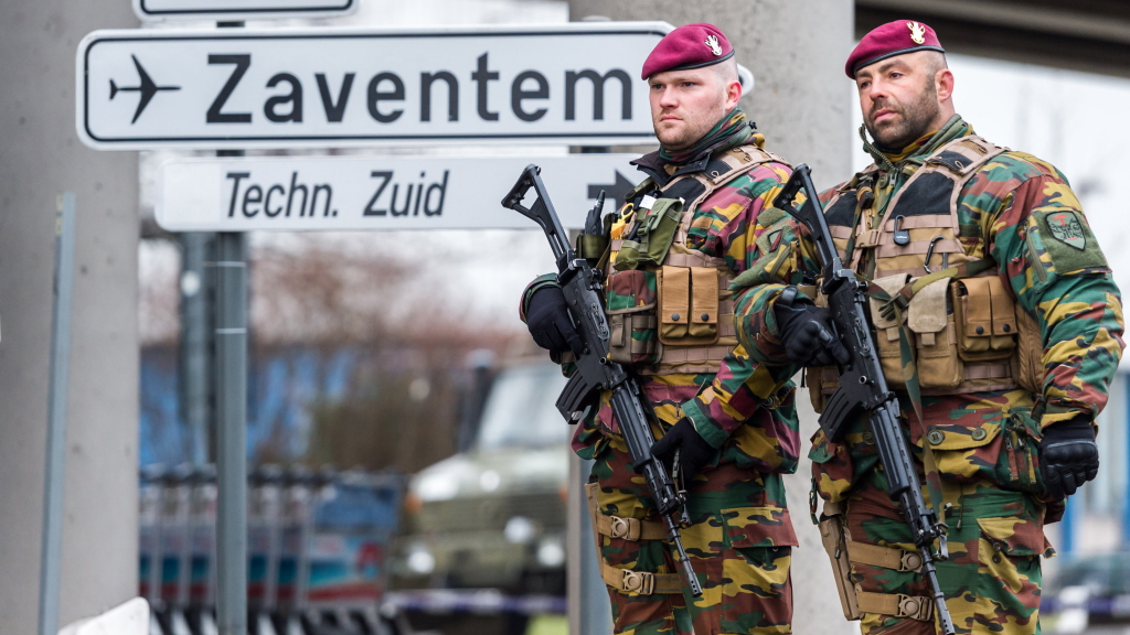Soldaten am Brüsseler Flughafen Zaventem | null
