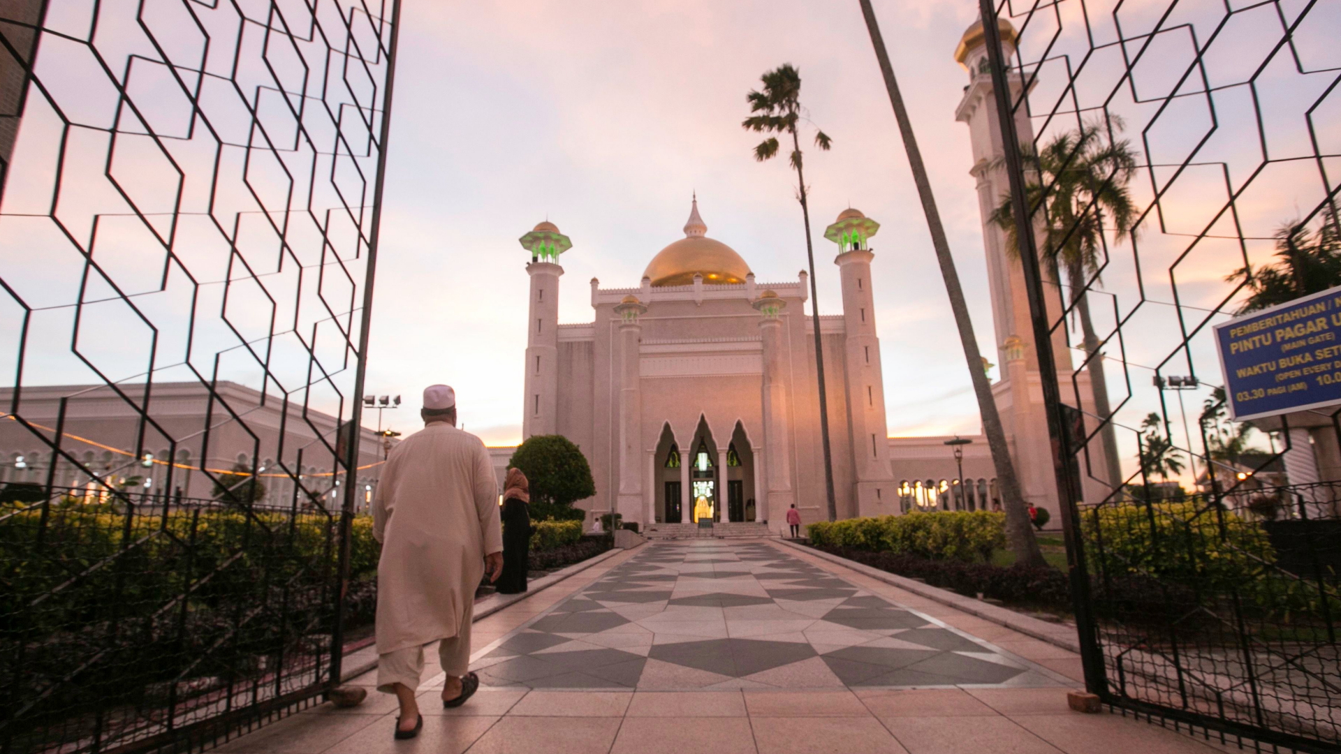 Das Scharia-Recht soll vom 3. April an in Brunei gelten.  | STR/EPA-EFE/REX