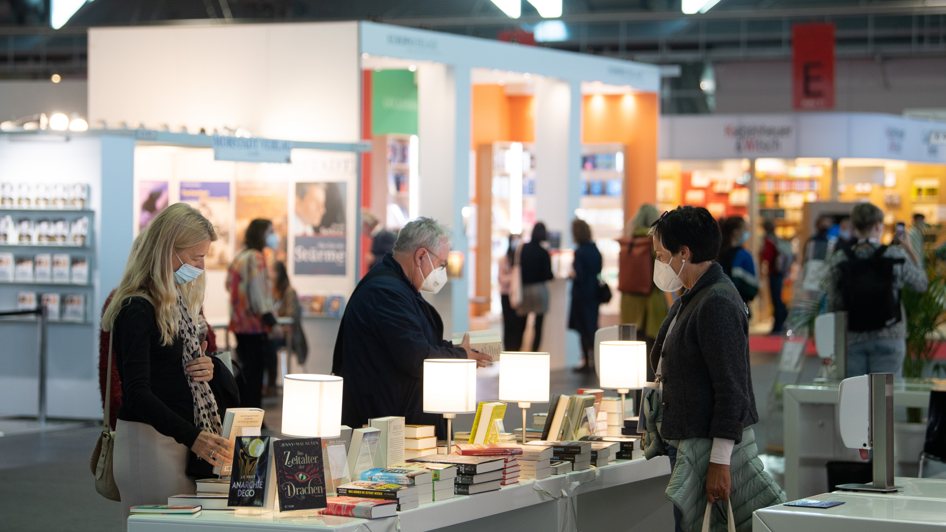 Besucher auf der Frankfurter Buchmesse