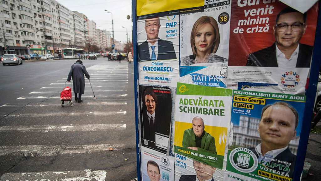 Wahlplakate in Bukarest, Rumänien | AFP