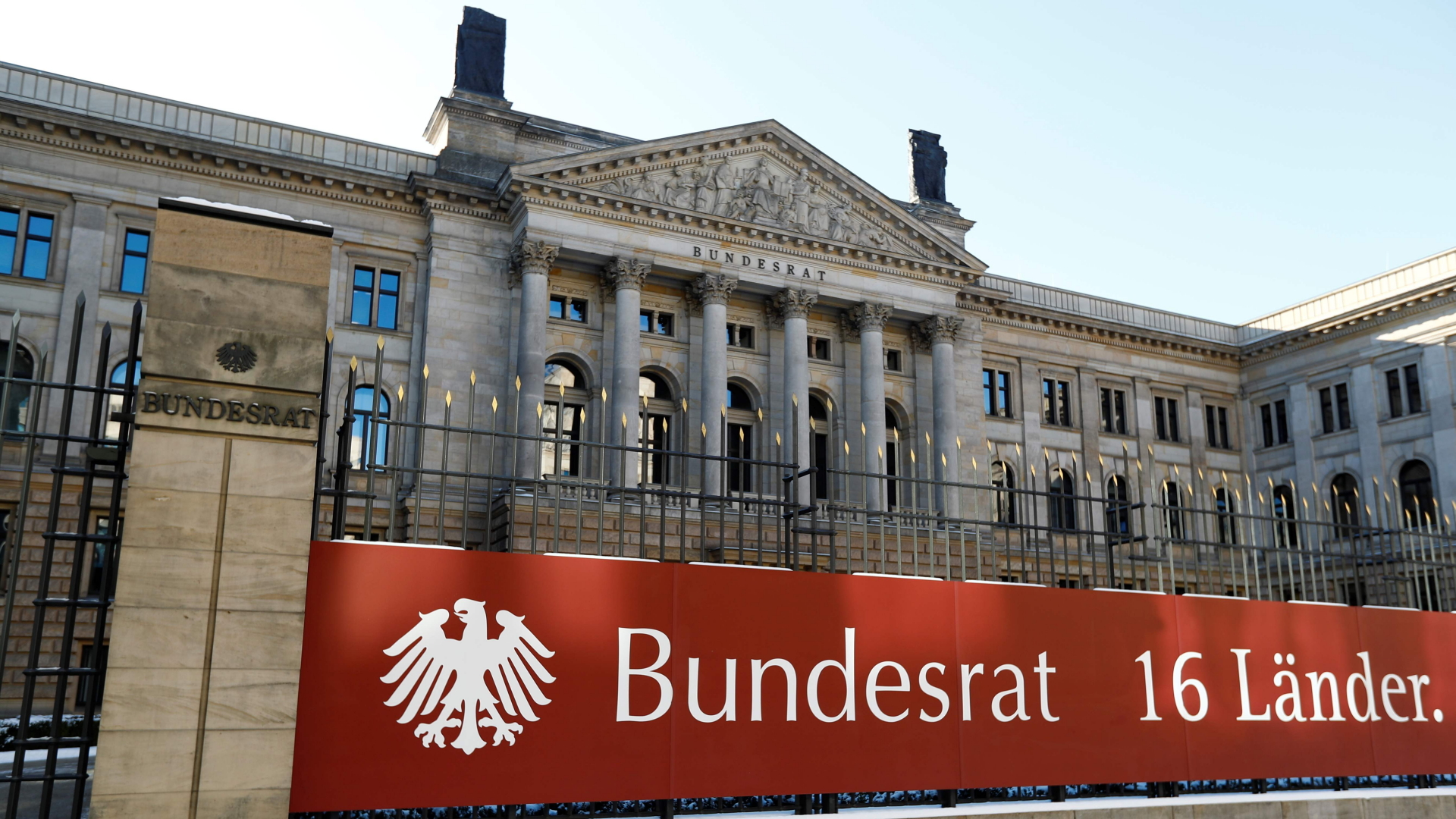 Das Gebäude des Bundesrates in Berlin. | AFP