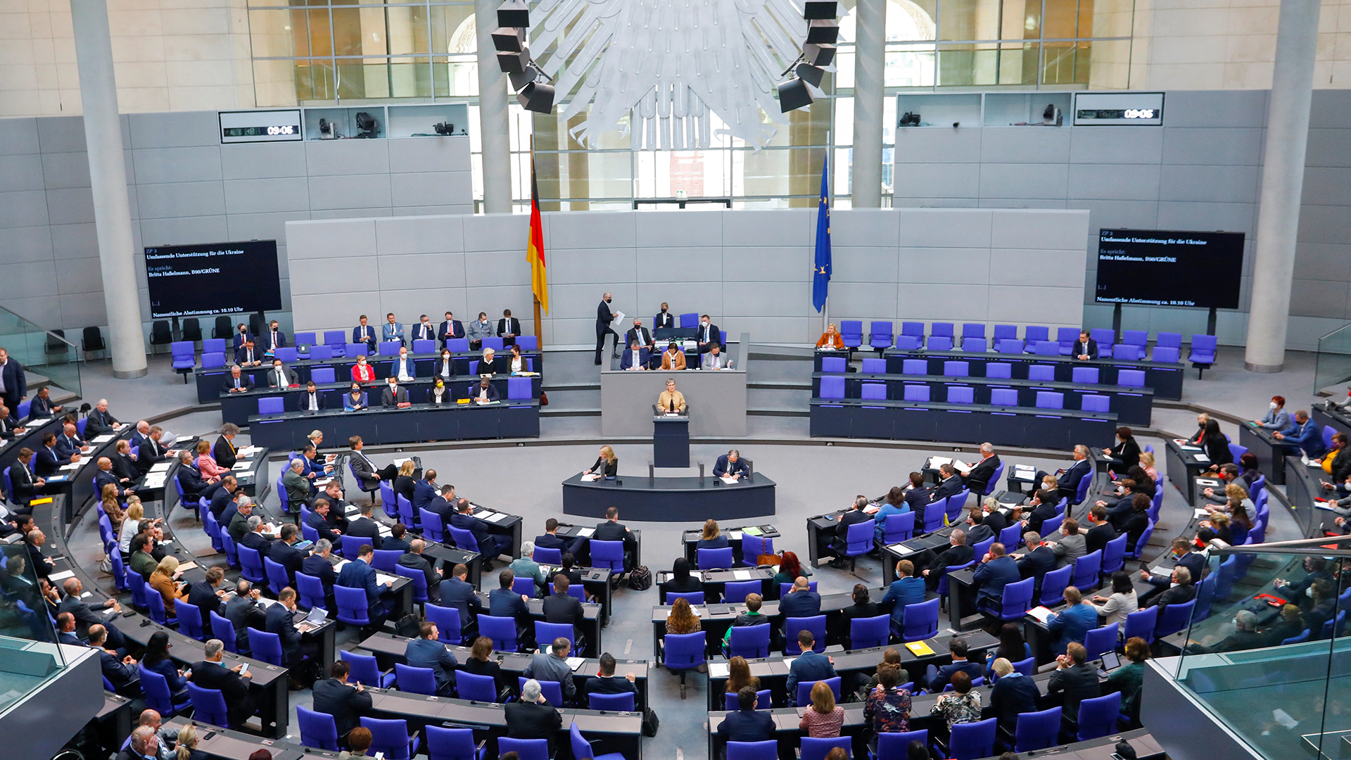 Blick auf den Plenarsaal im Bundestag | REUTERS