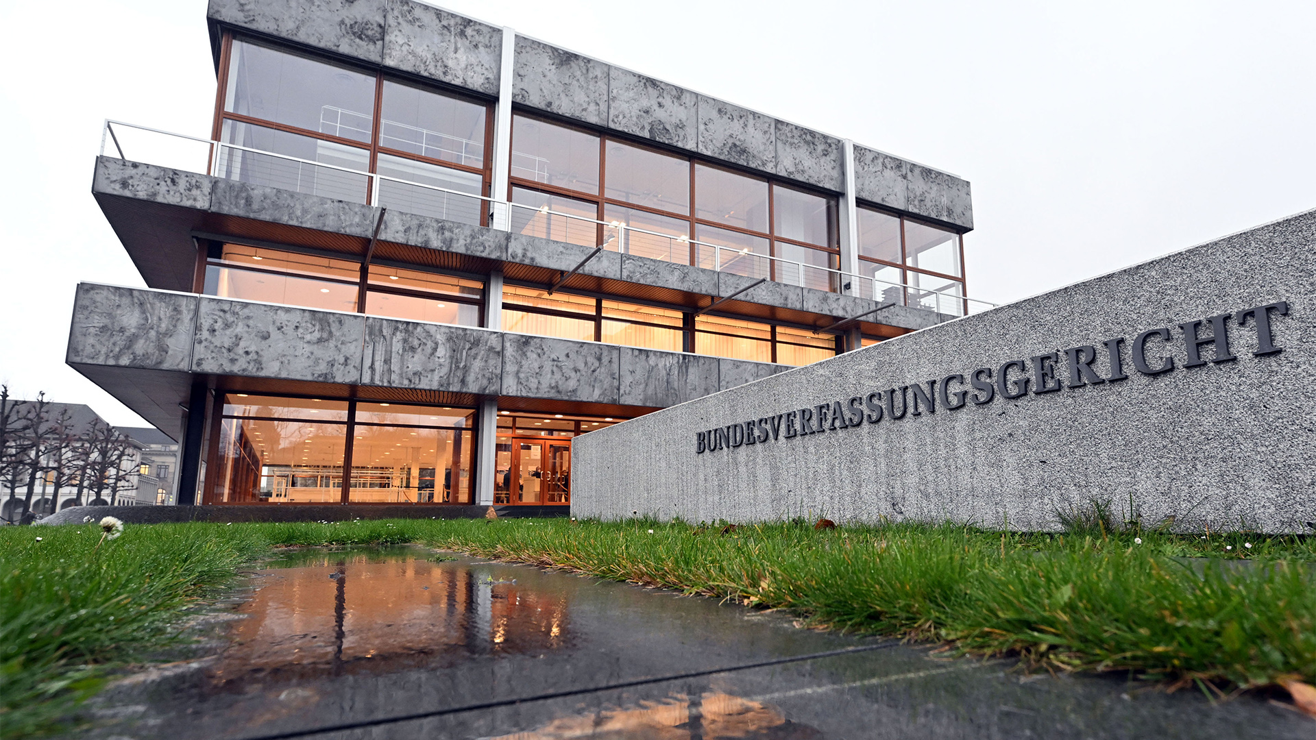 Außenansicht des Bundesverfassungsgerichts in Karlsruhe | dpa