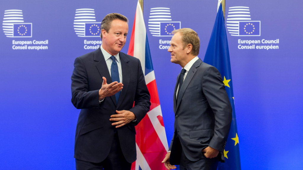 Britischer Premier David Cameron und EU-Ratspräsident Donald Tusk (Archivaufnahme vom 24.09.2015)