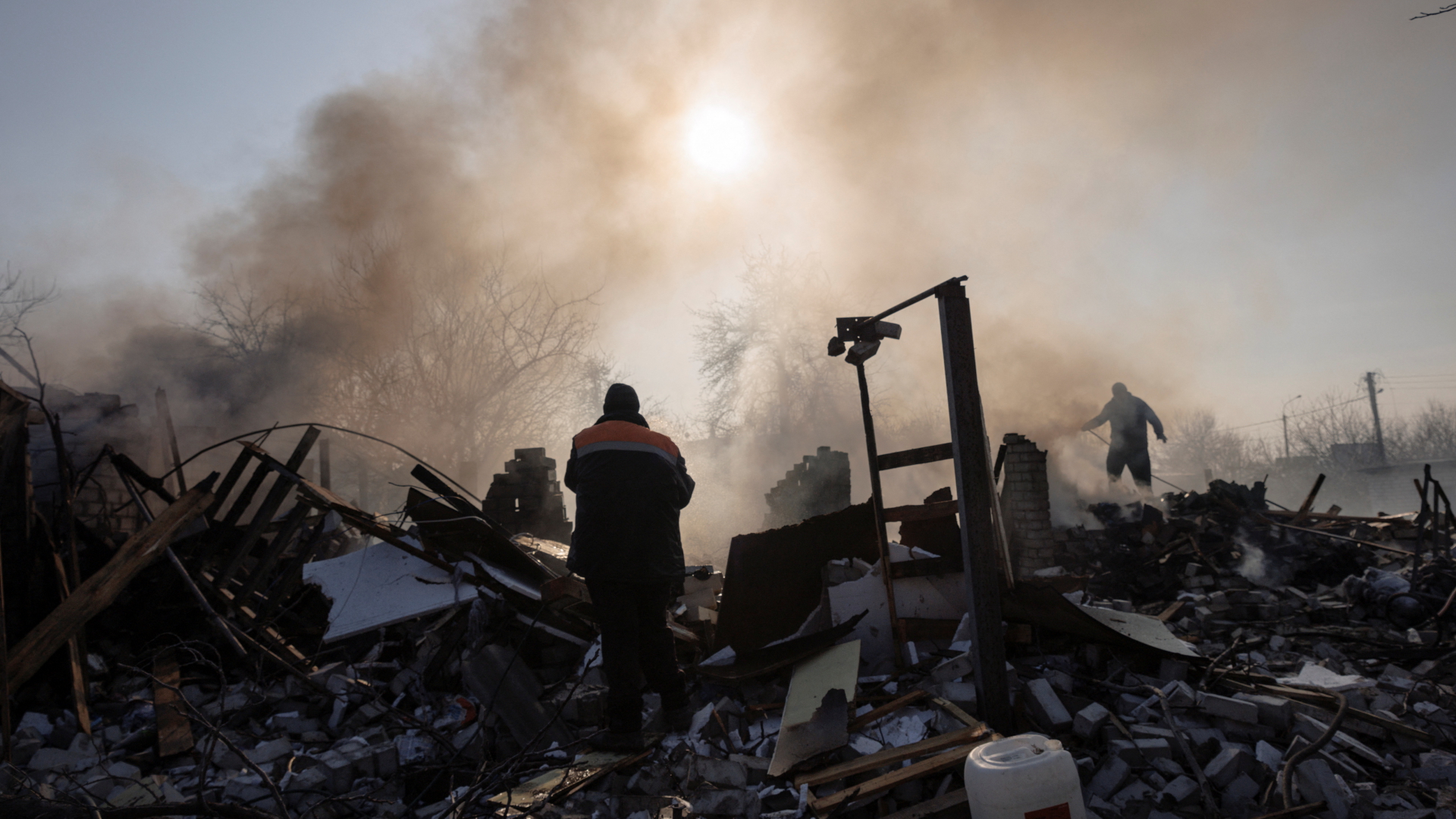 Zerstörtes Haus in Charkiw | REUTERS