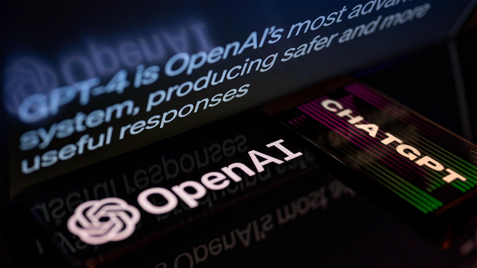 Das Logo der Firma OpenAI und von ChatGPT