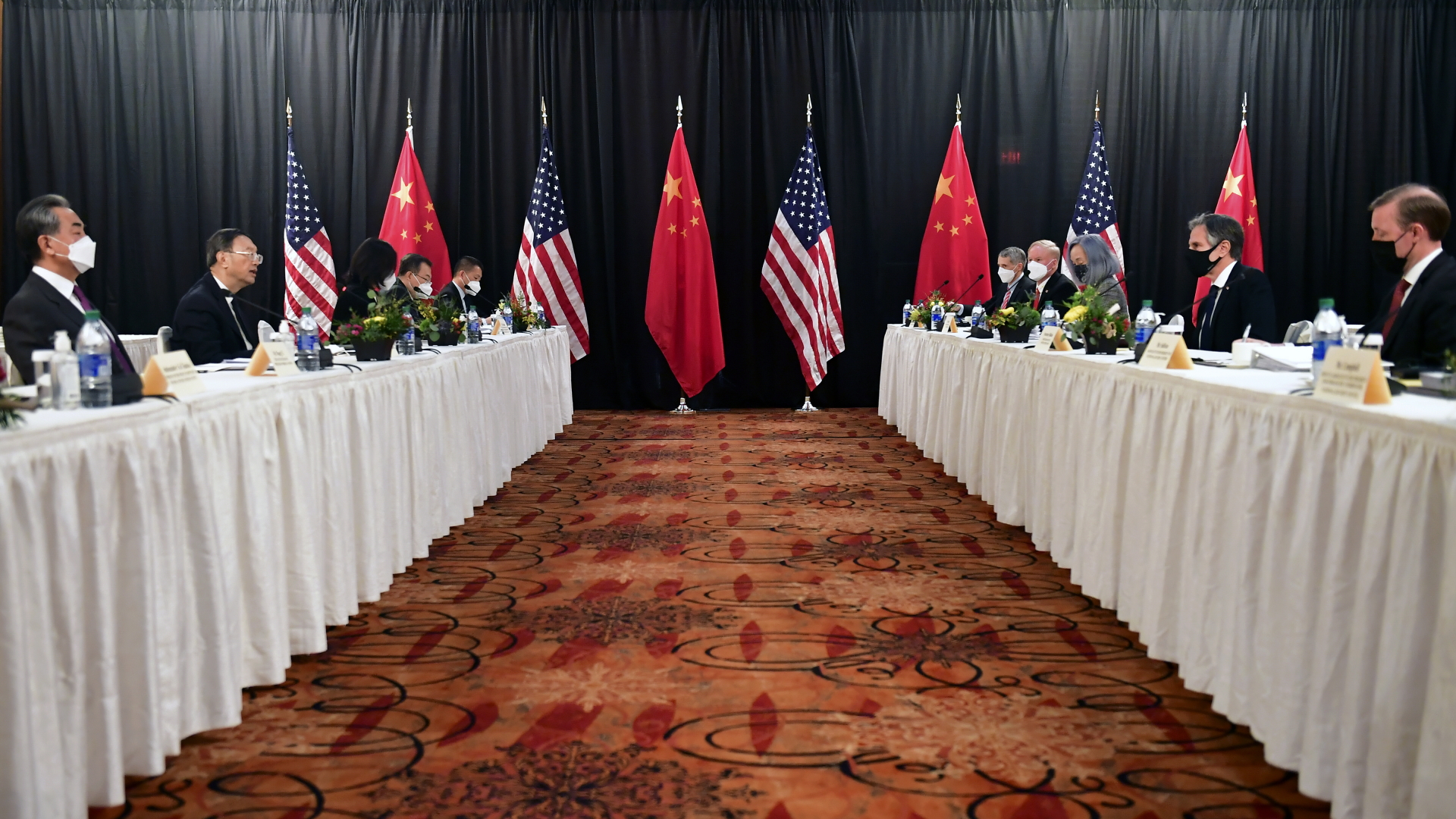 Ein ranghohes Treffen zwischen den USA und China im US-Bundesstaat Alaska.