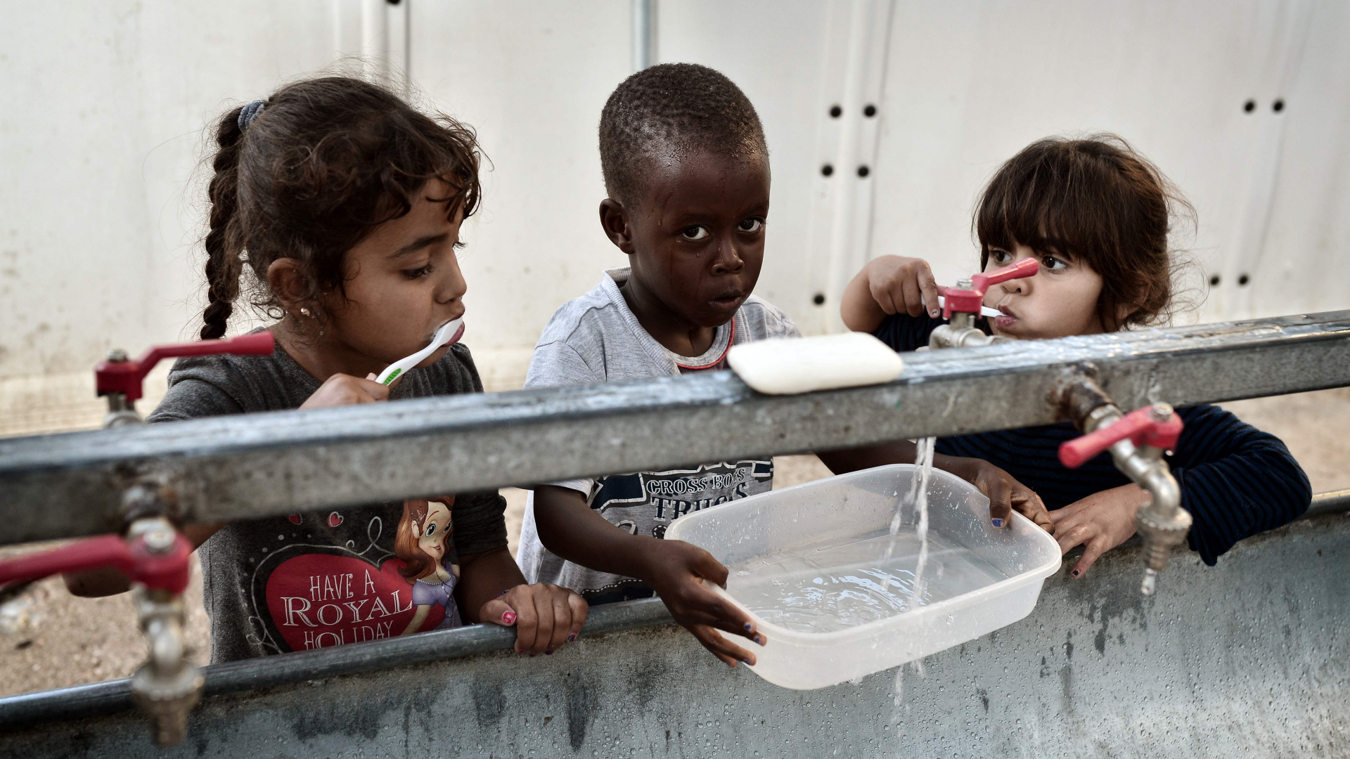 Flüchtlingskinder auf Chios | AFP