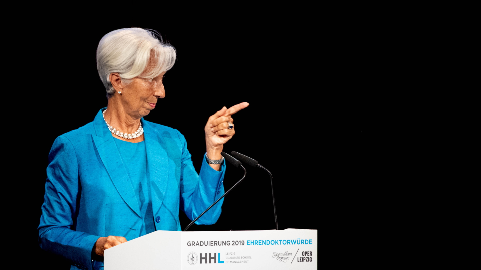 Christine Lagarde hält eine Rede bei der Verleihung der Ehrendoktorwürde in Leipzig (August 2019).