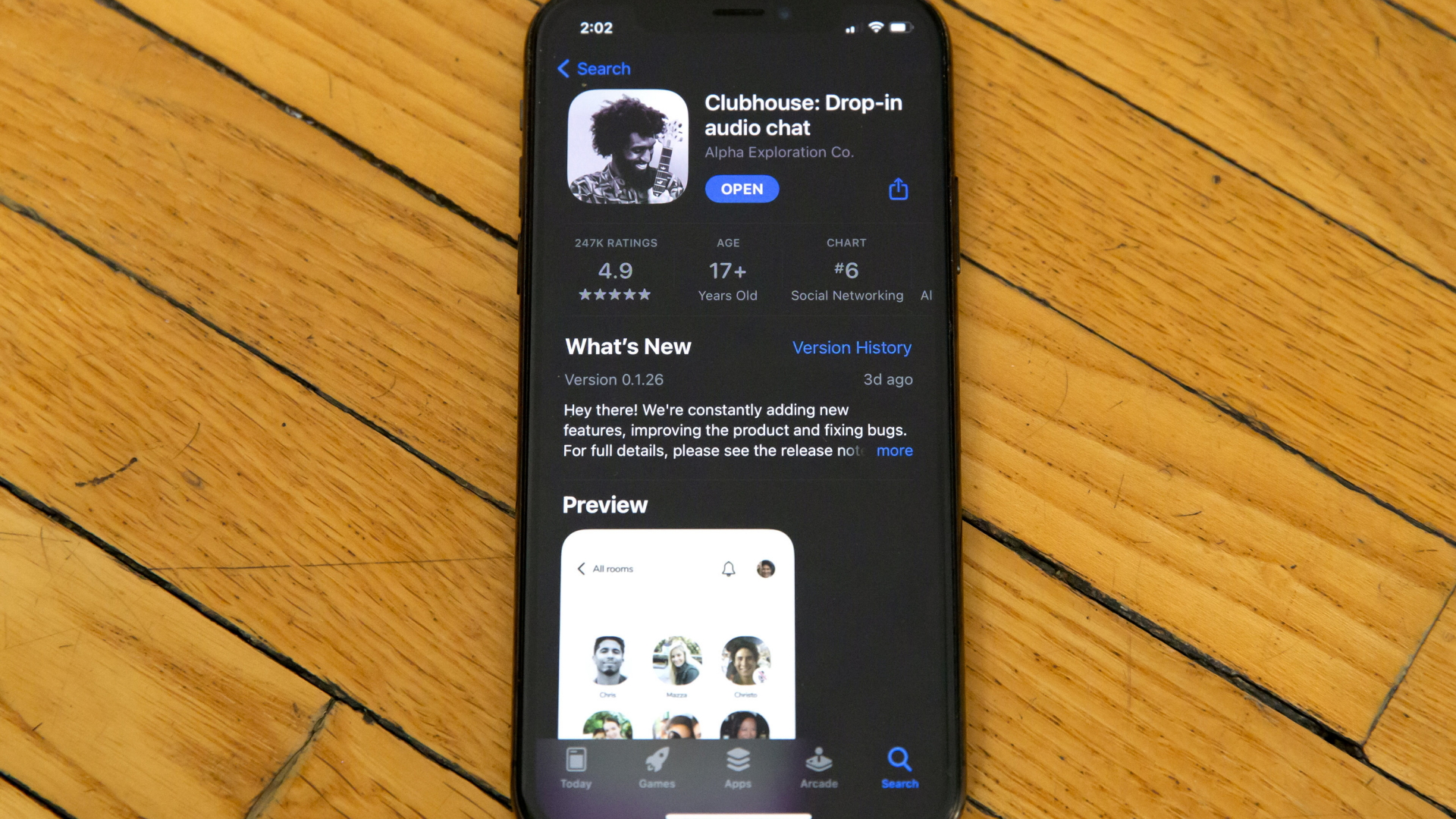 Geöffnete Clubhouse-App auf Smartphone | AP