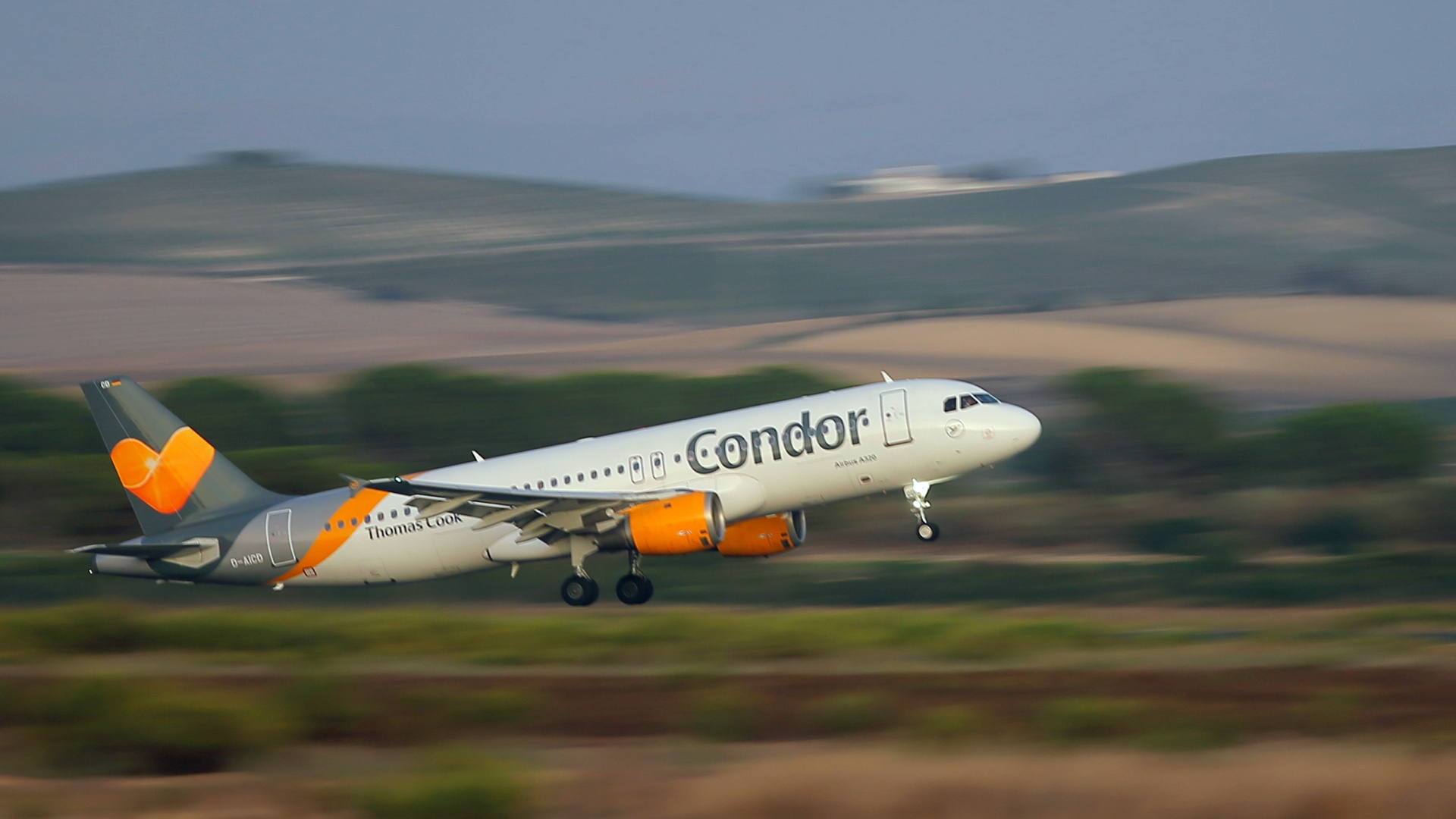Startende Condor-Maschine in Jerez de la Frontera