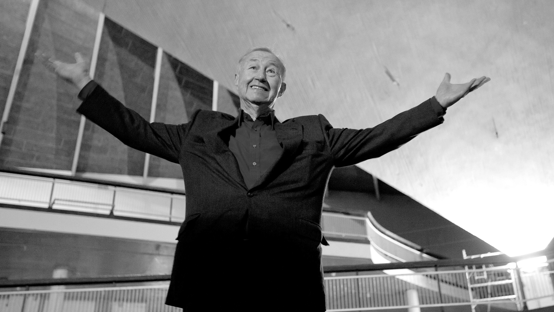 Sir Terence Conran, britischer Designer und Museumsgründer, ist am 12.09.2020 im Alter von 88 Jahren gestorben.
