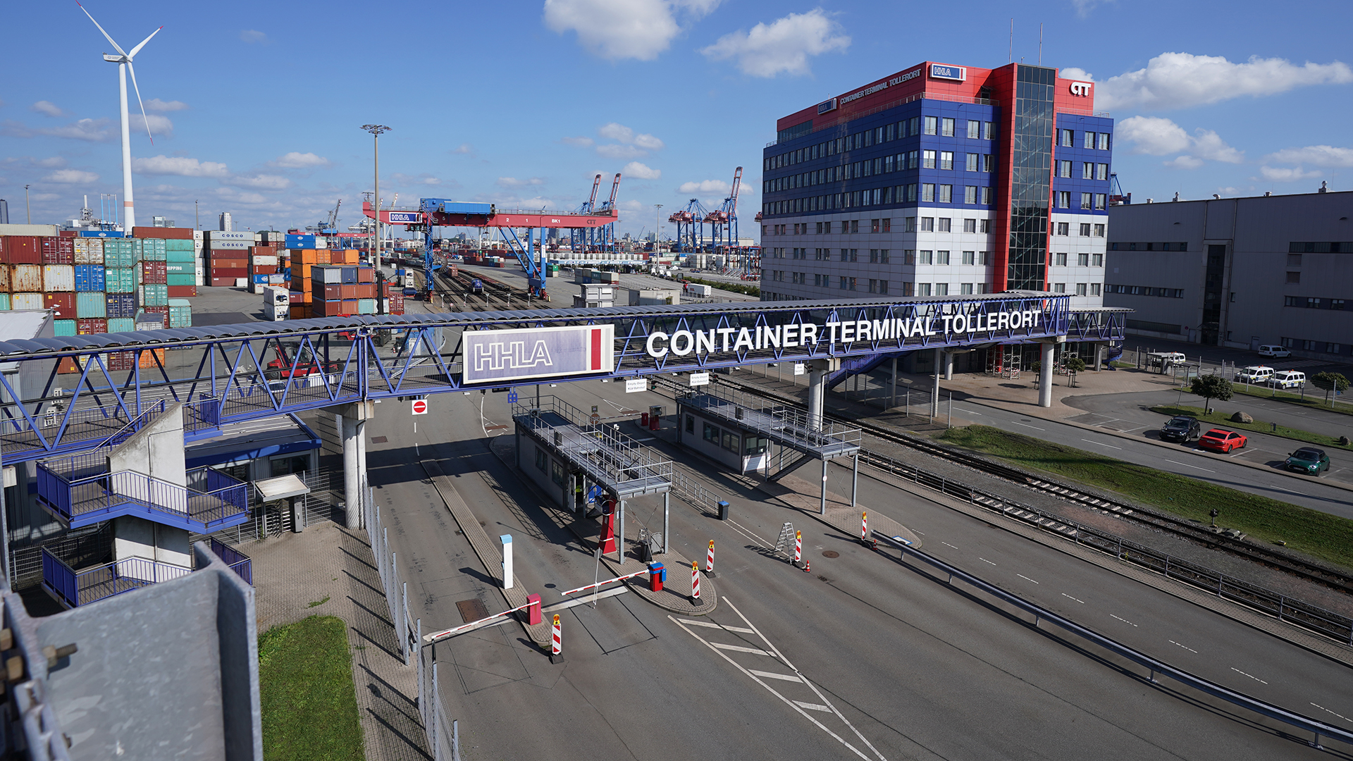 Blick auf den Containerterminal Tollerort im Hamburger Hafen | picture alliance/dpa